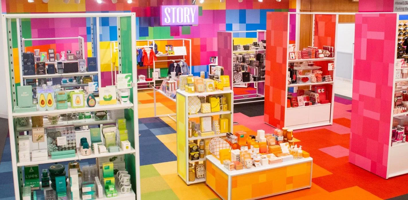 Macy's Instagrammable Pop-Up Experience - Hot or Flop?