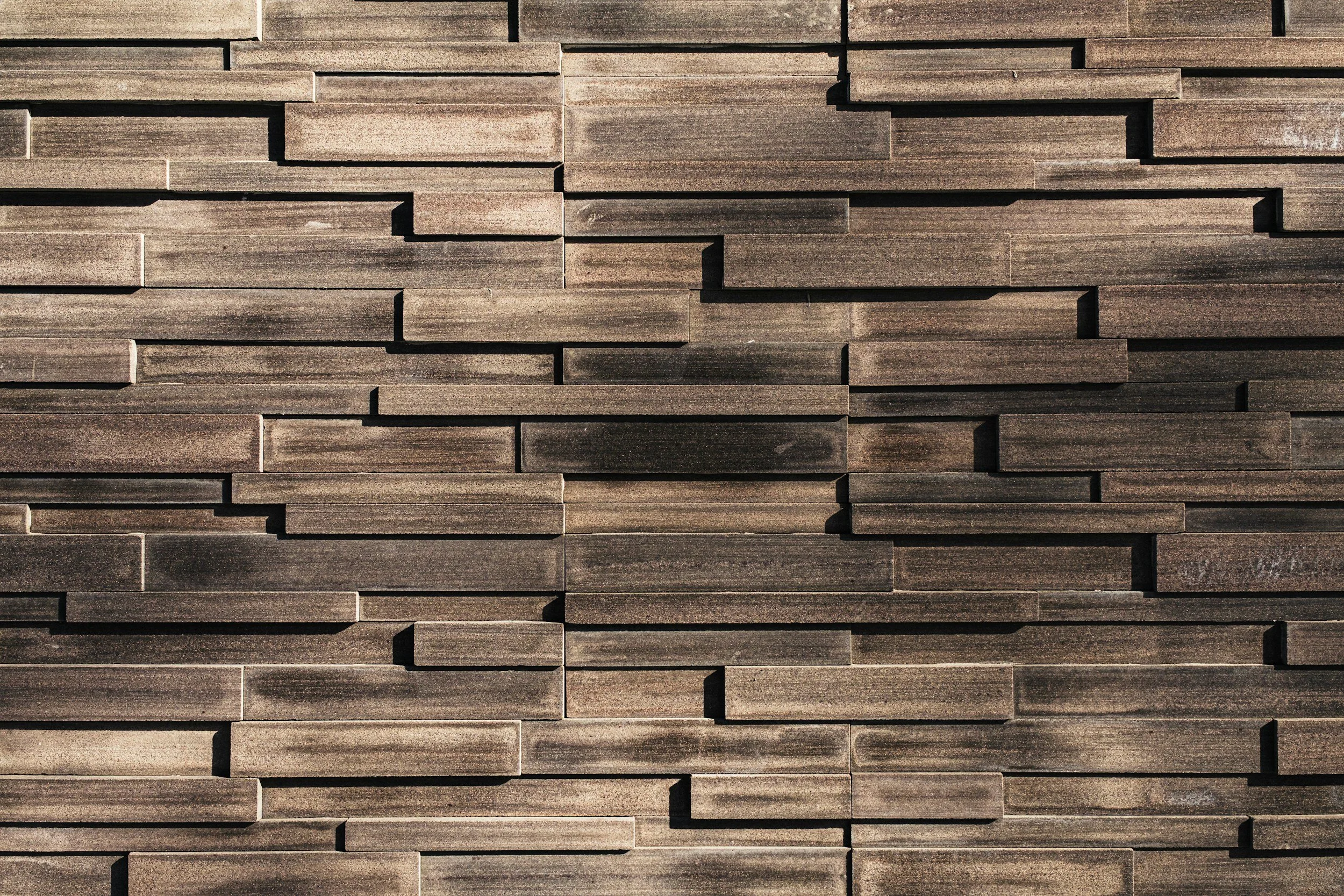 Stone Veneer: Limestone Veneer at the Horizontal Joint