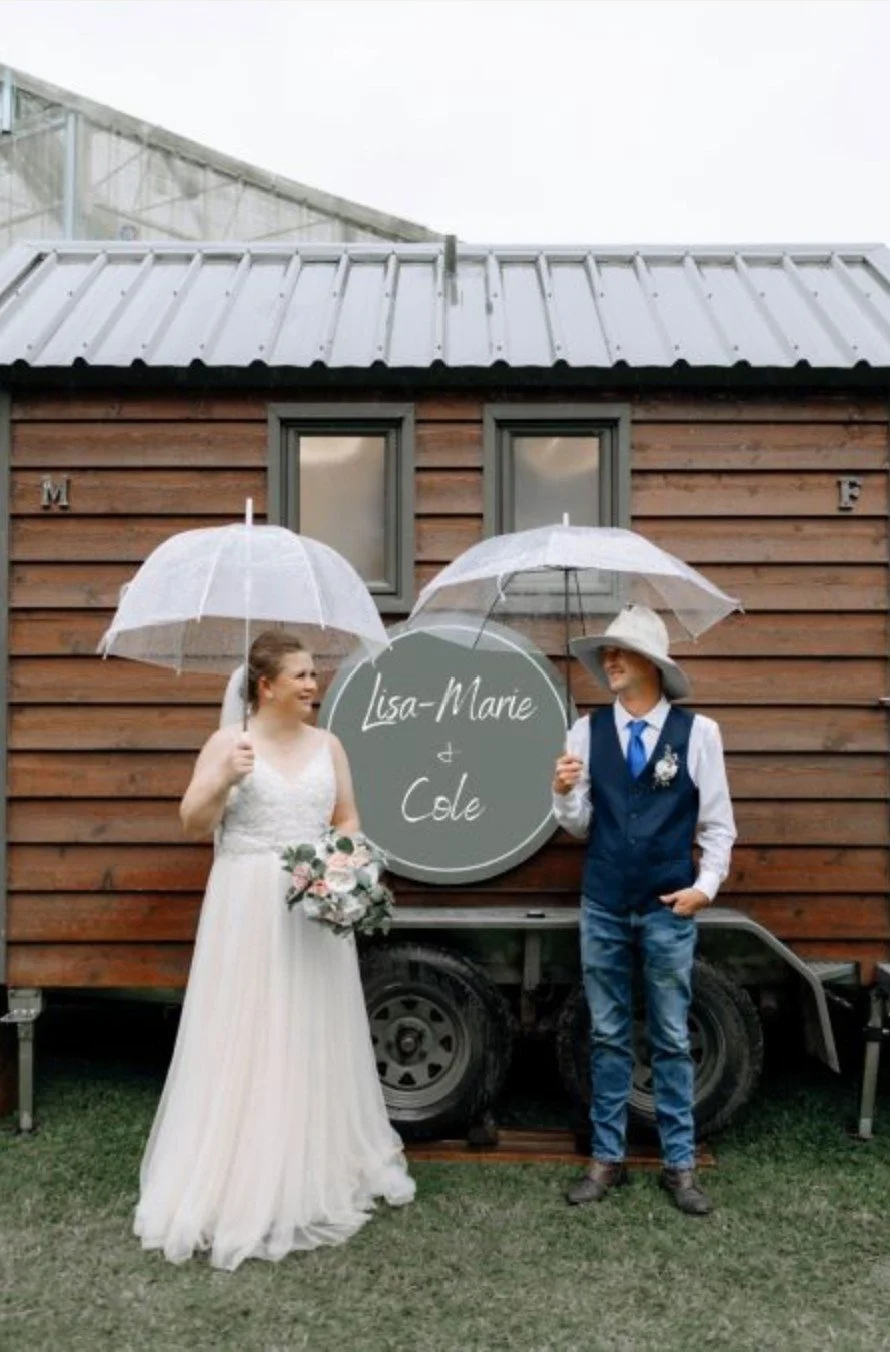 Brisbane Barn Weddings_Wedding couple.jpg