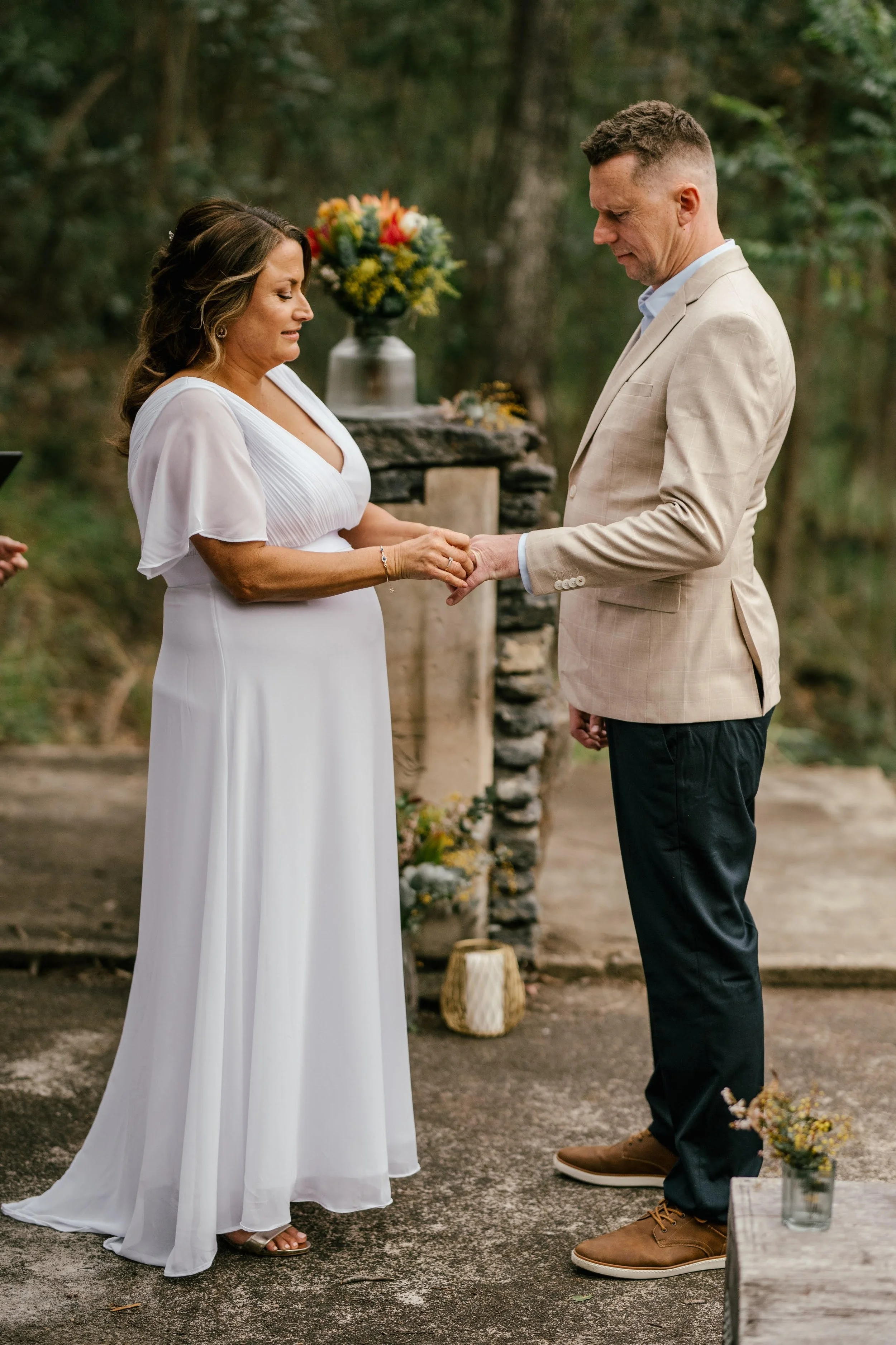 Brisbane Celebrant Bush Chapel Wedding