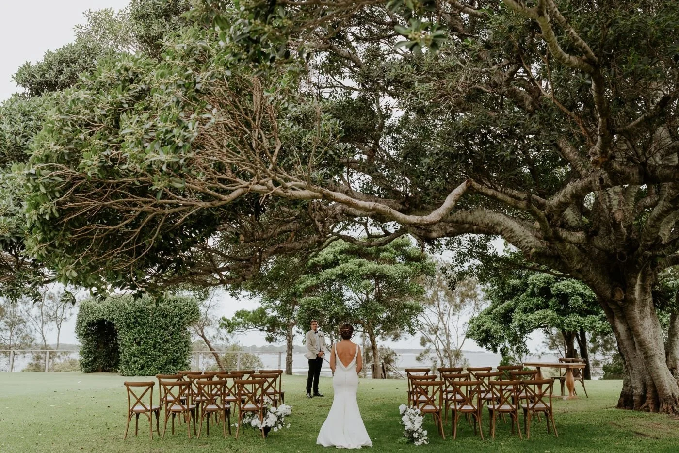 Sandstone Point Wedding Couple_The Figtree_Kayla_Temple_Photography