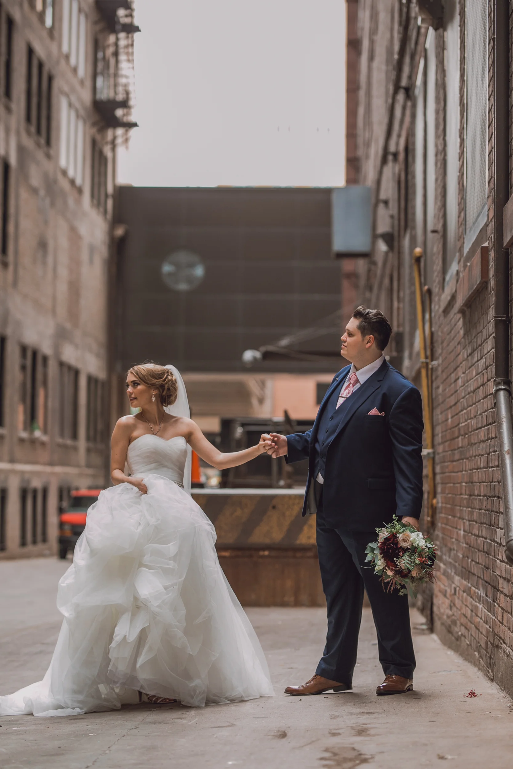 double-tree-hilton-wedding-st-paul-mn-dark-moody-photography-12.jpg