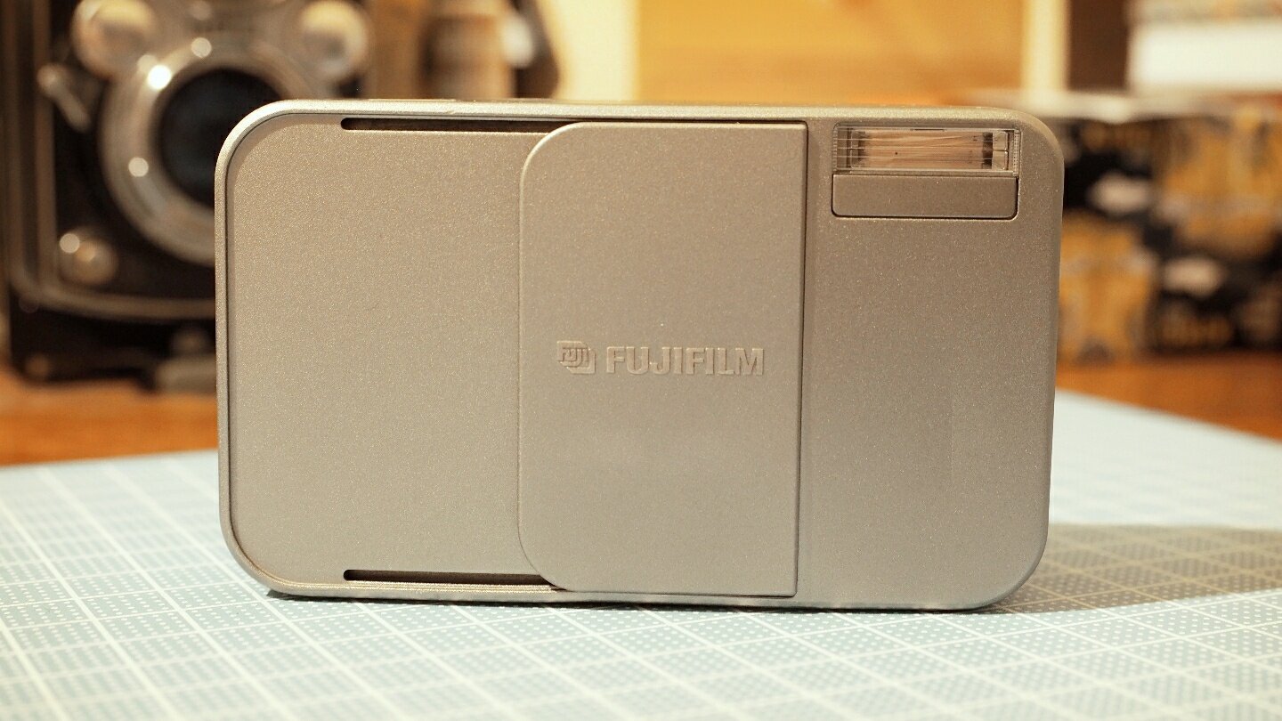 The Sardine Tiara - Initial thoughts on the Fujifilm DL Super Mini ...