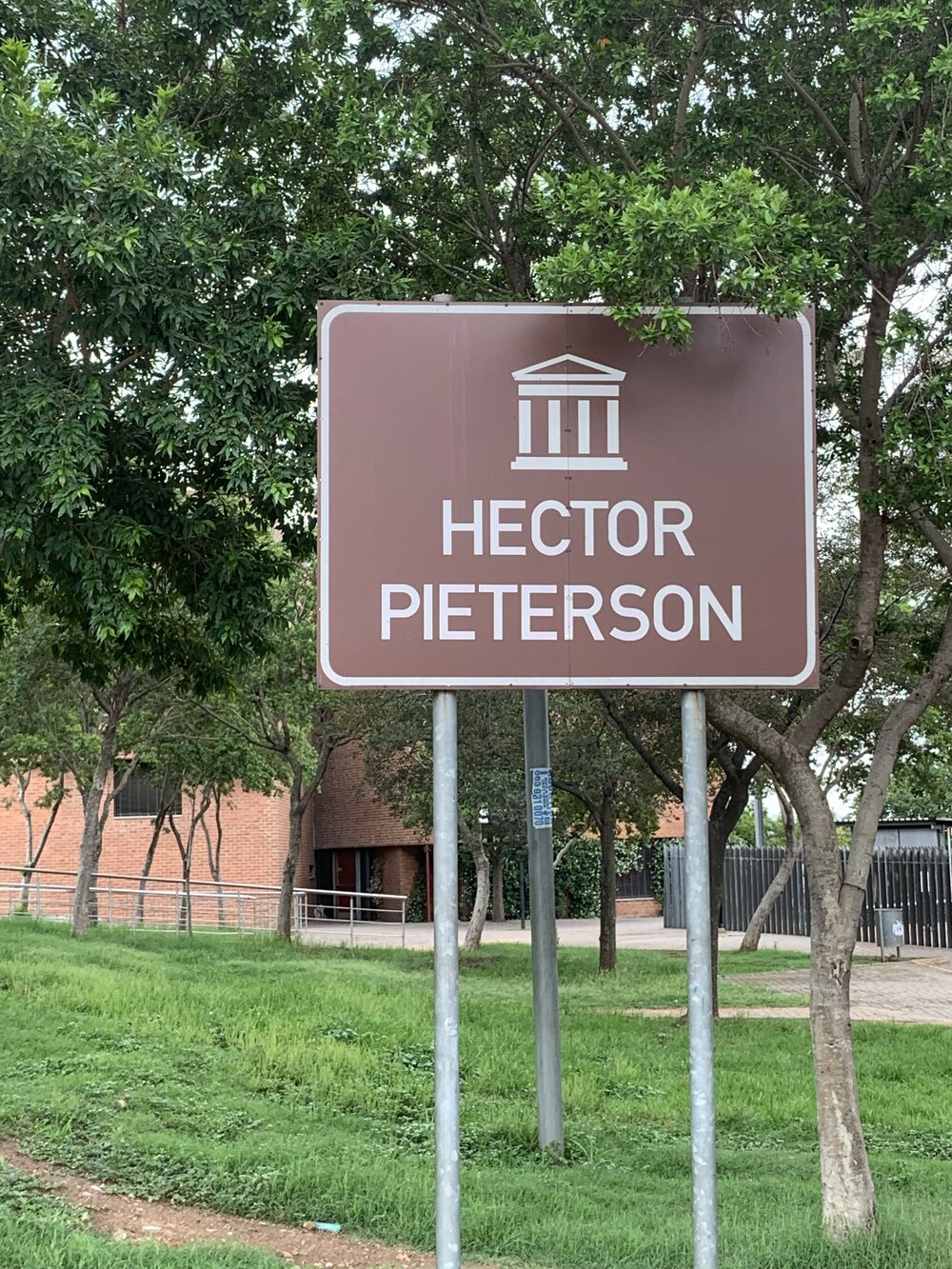 Hector Pieterson.jpg