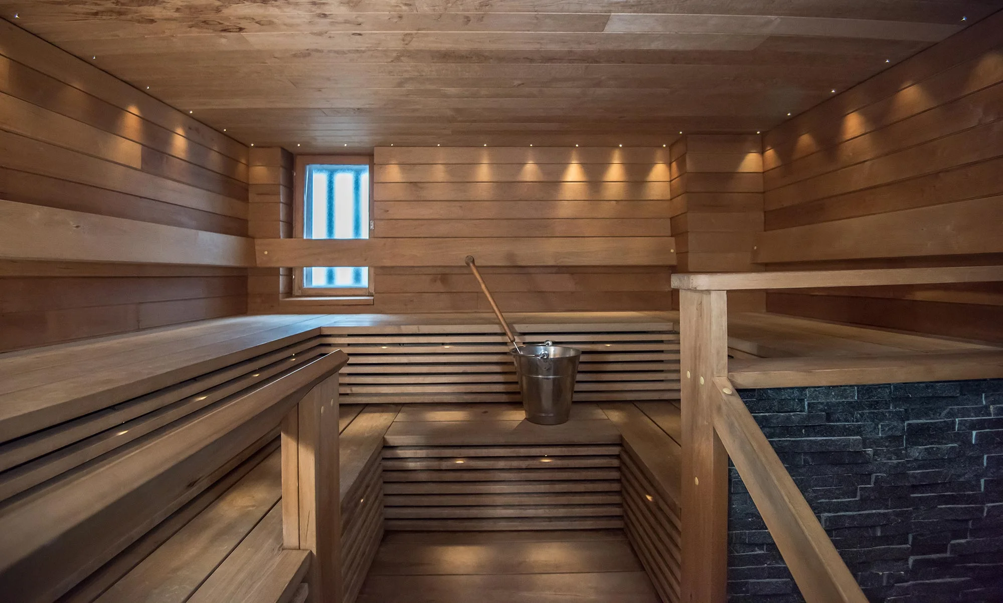 sauna.jpg