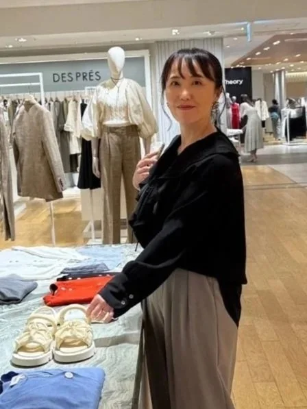 Akari - Personal Stylist Japan