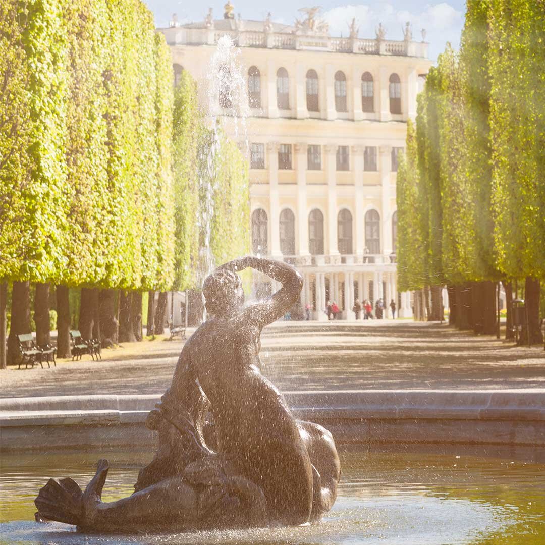 Schonbrunn-S.jpg