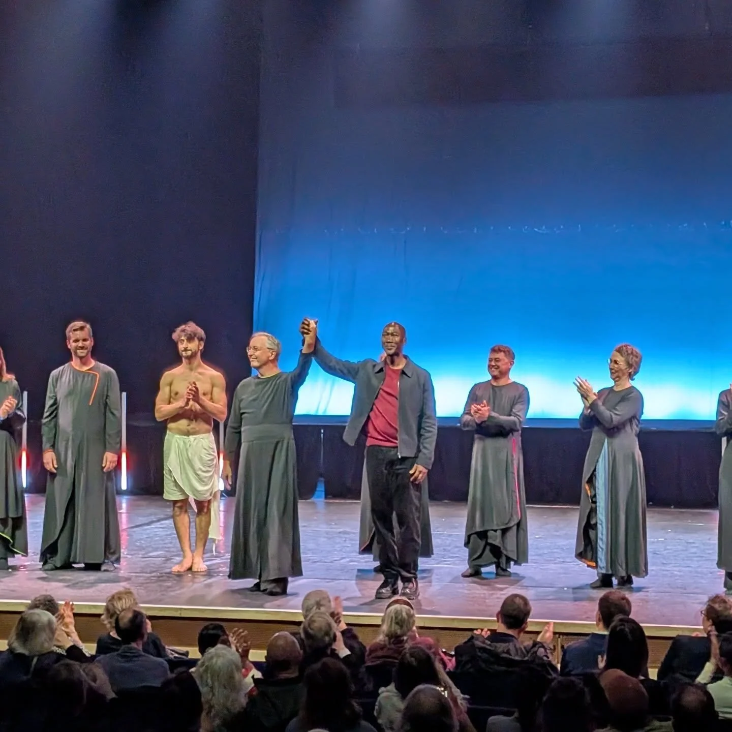 Week three of @danceumbrella 2025 and we've had more sold out shows, a little bit of nudity and lots of fun!
#DU2025 #FreelanceLife #Dance #Festival #OnreMoreWeek