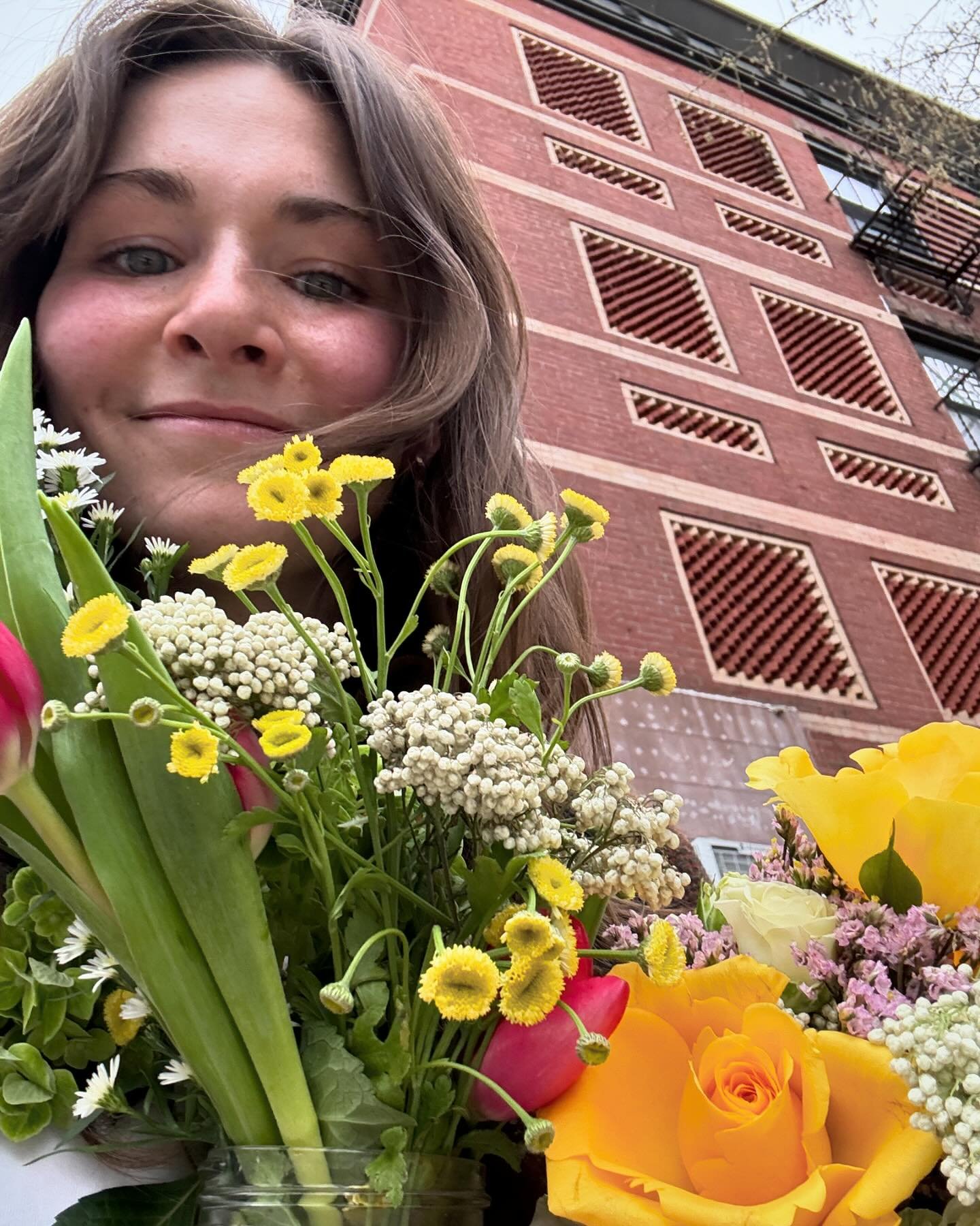 Spring things (flowers in NYC) 🌸🌷🪻💐

#nyc #flowerarrangement #cherryblossom #cherryblossoms #brooklynbotanicgarden🌸 #brooklynbotanicgarden #nycblooms #springtime #springinNYC