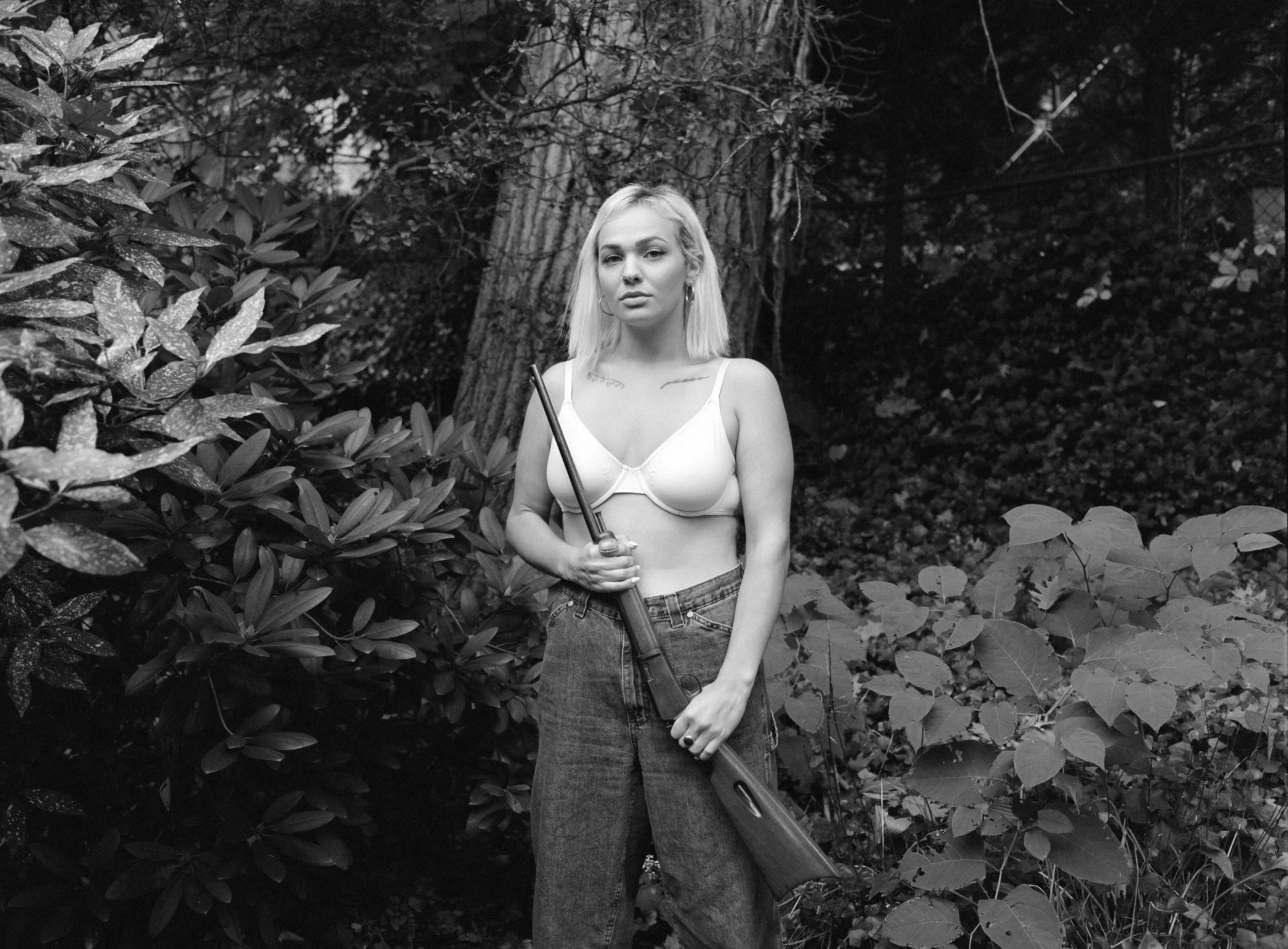 Lizzy with Gun 2.JPG