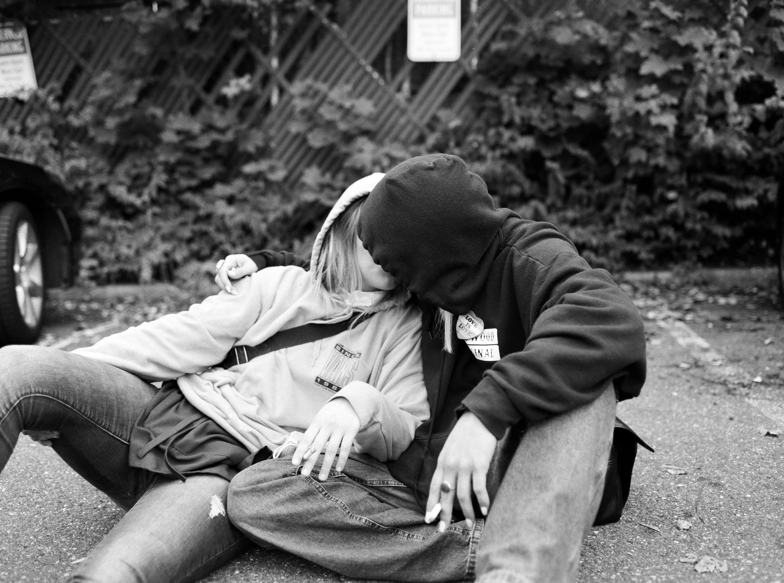 Lizzy and Kristen 2.JPG