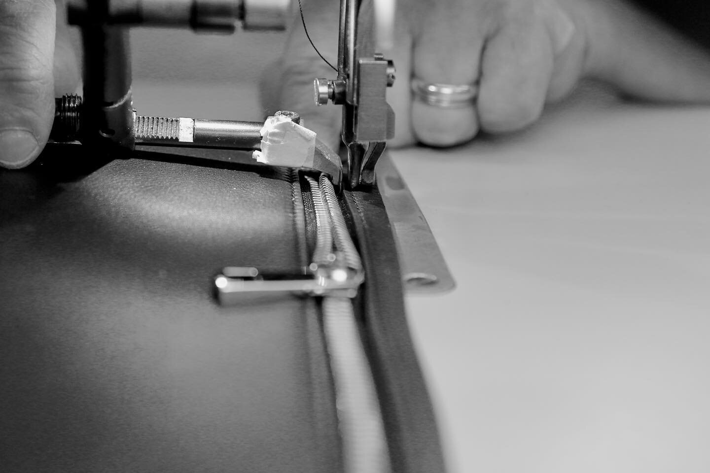 Behind the scenes.

The making of a Catherine bag. You can feel the passion of the artisans, when you see the bags.
.
.
.
.
#handbags #handbag #purse #purses #luxury #luxe #luxurylifestyle #fashion #moda #mode #freeshipping #craft #craftsmanship #han