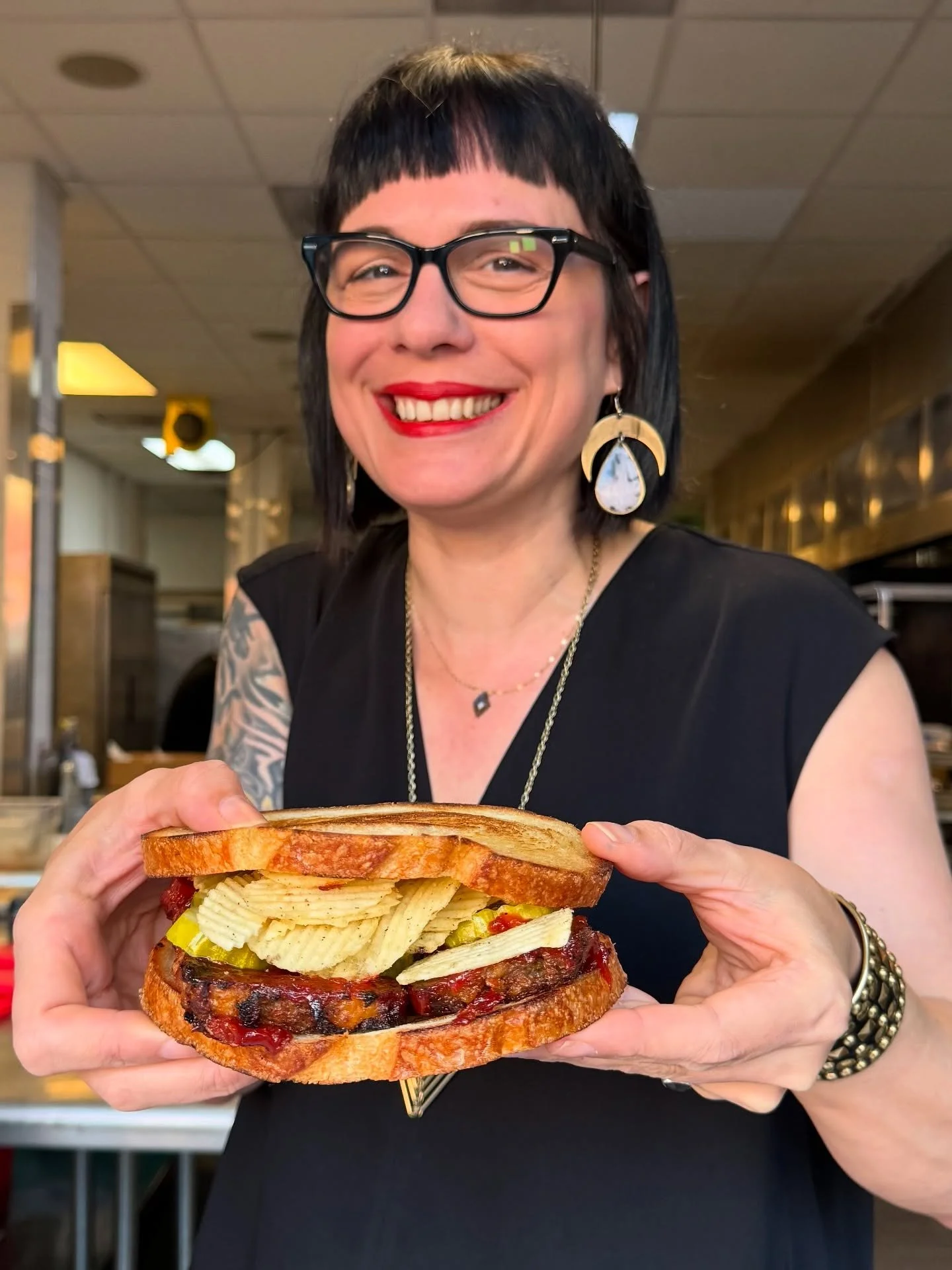 Have you tried this beauty yet?! 😋 Make sure to stop by this entire month of December to try this incredible sandwich by @marshallshautesauce and @spicymarshall! 🌶️ ✨ 

Patty&rsquo;s Meatloaf Sandwich: 
cheddar cheese, dill pickles, 🥒 Smoked Haban
