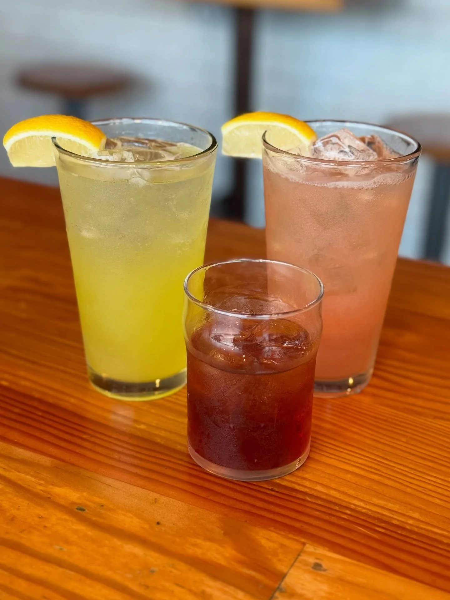 Sip happens friends🍹❄️ but our winter cocktails are here to help, only at Lardo! Plus plenty of NA options for the zero-proof crew. Wash it down with a Citizenwich! Open until 10pm! ✨ See you real soon! 🫠
&bull;
&bull;
&bull;
#pdxnow #pdxeats #pdx1