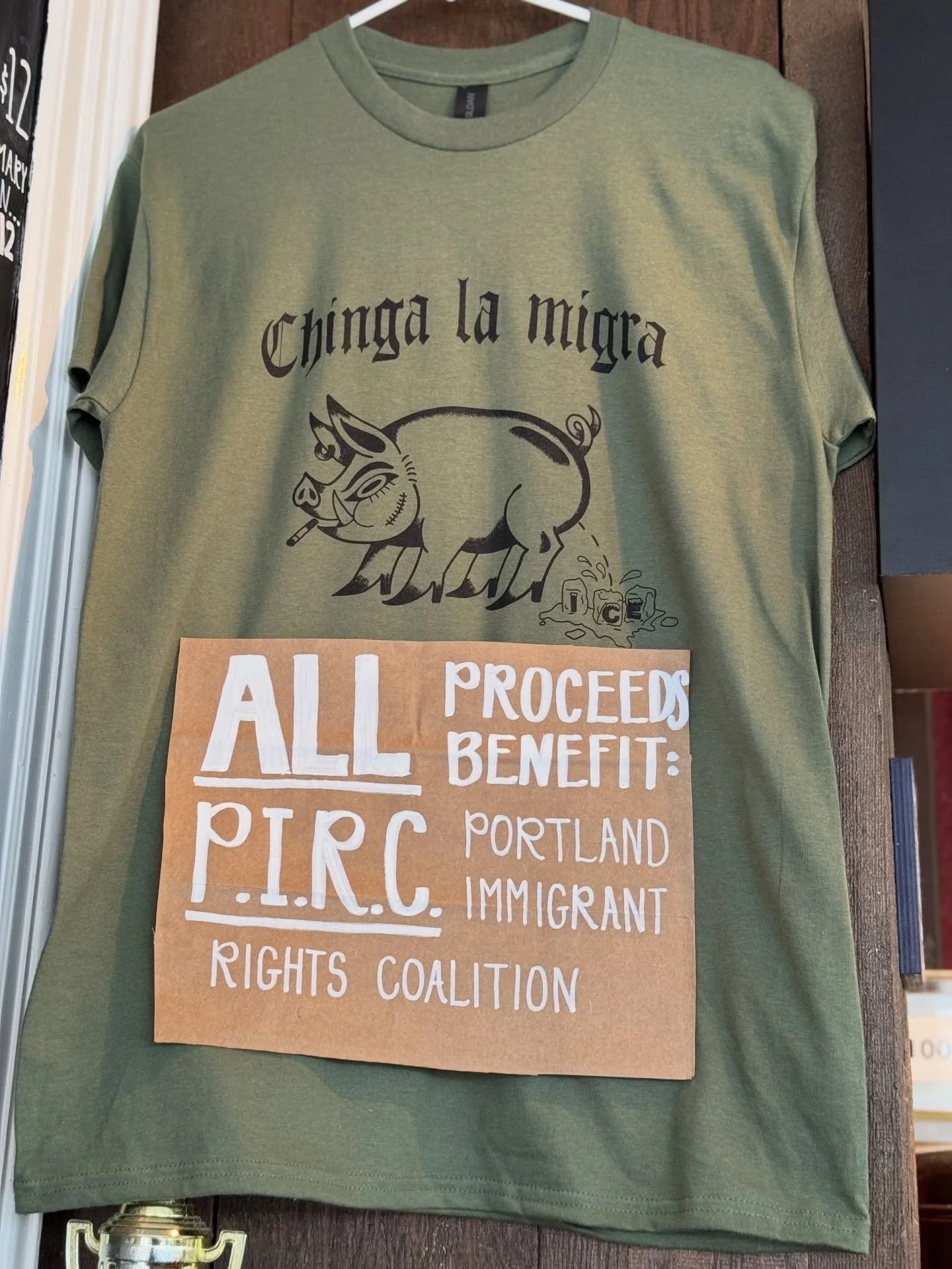 We still have a few shirts left at @lardopdx! 👕✨ Come snag one, support an amazing cause, and grab a sandwich while you&rsquo;re at it. Win-win! We open at 11am, see you soon! 💚 
&bull;
&bull;
&bull;
#pdxnow #pdx101 #pdxeats #immigrationrights #pdx