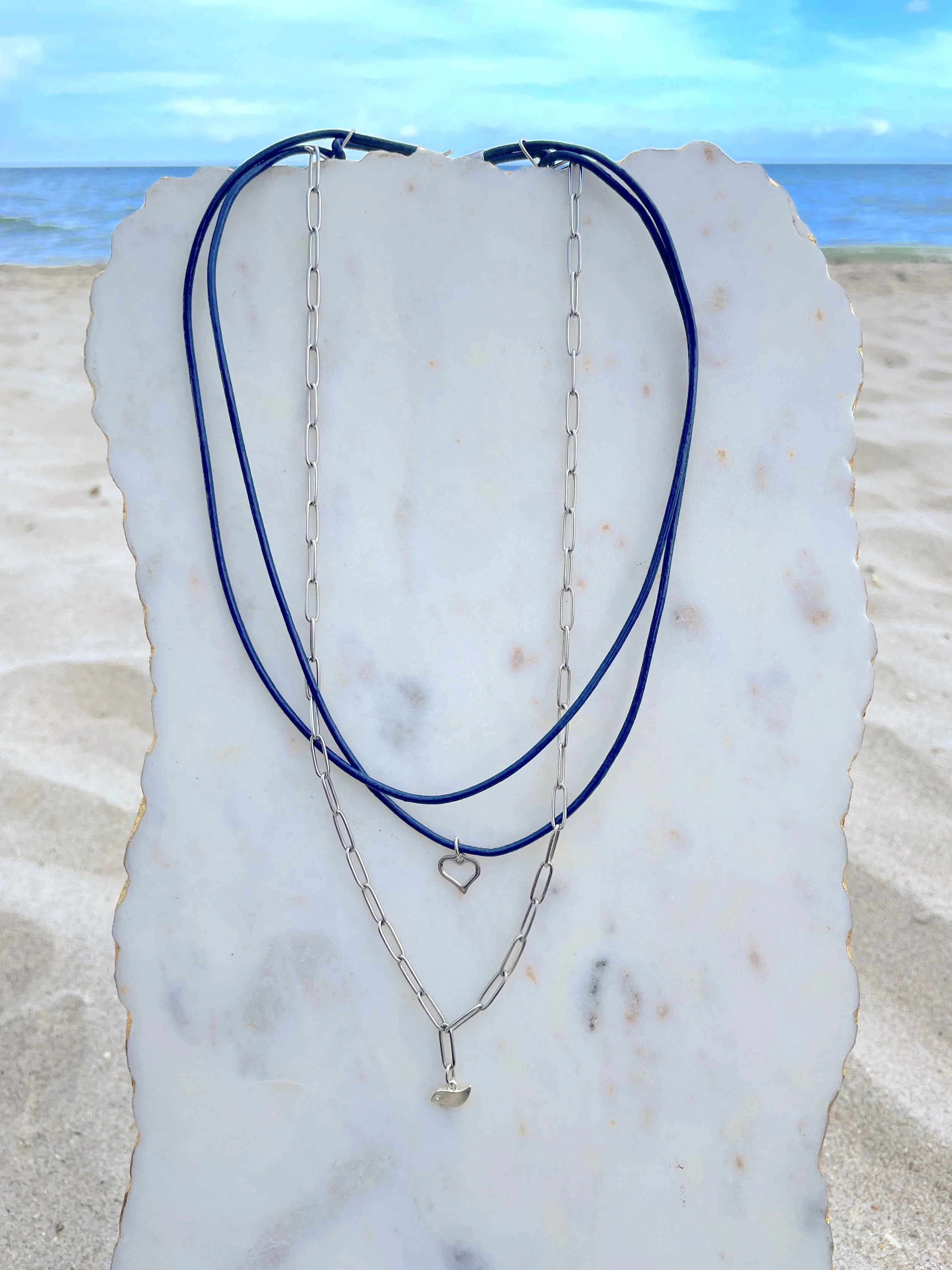 SET FREE COLLECTION - Leather & Chain A Final.JPG