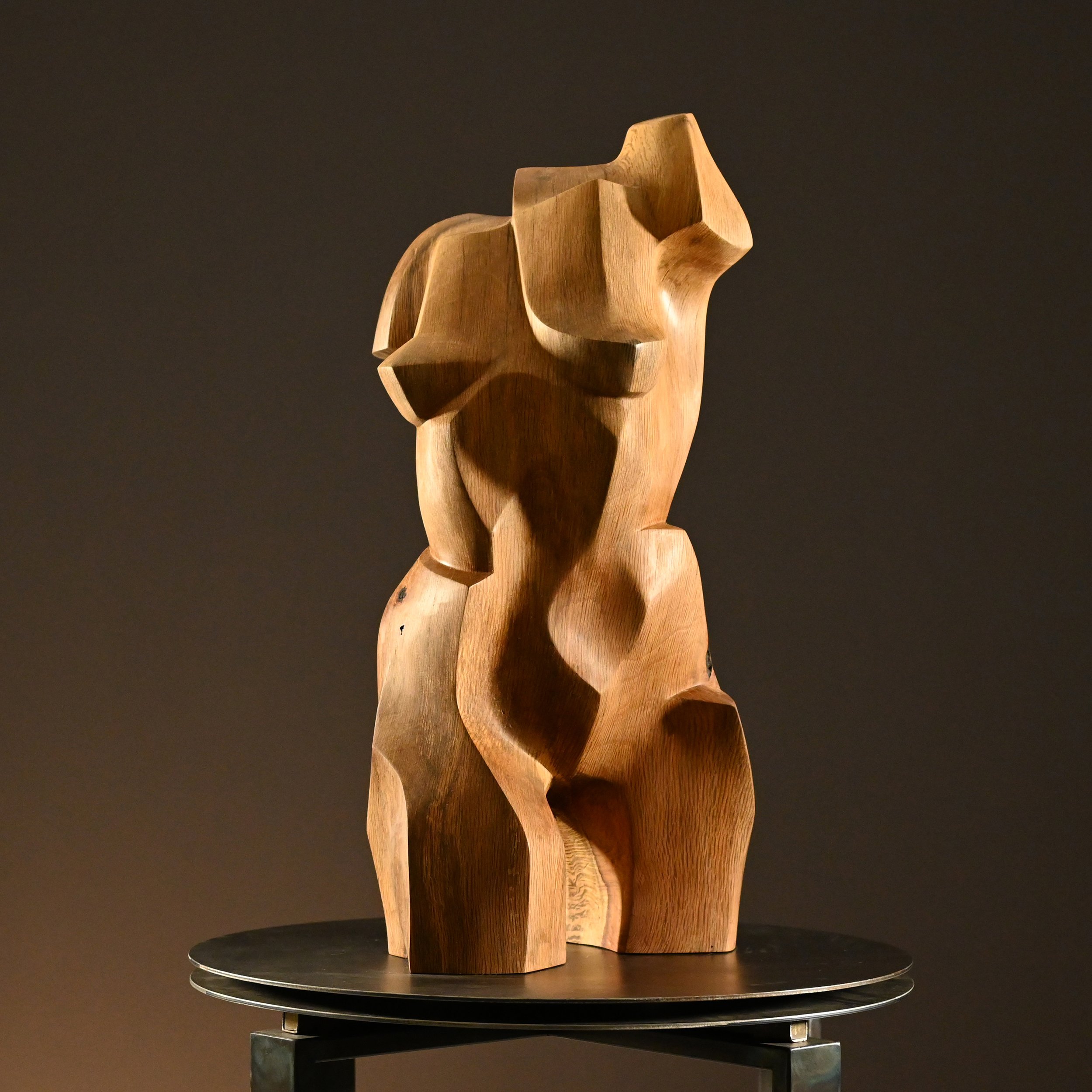 KellyRobert_Stepping Into Sovereignty.2026.Oak Wood.70x39x33cm(.2).jpg