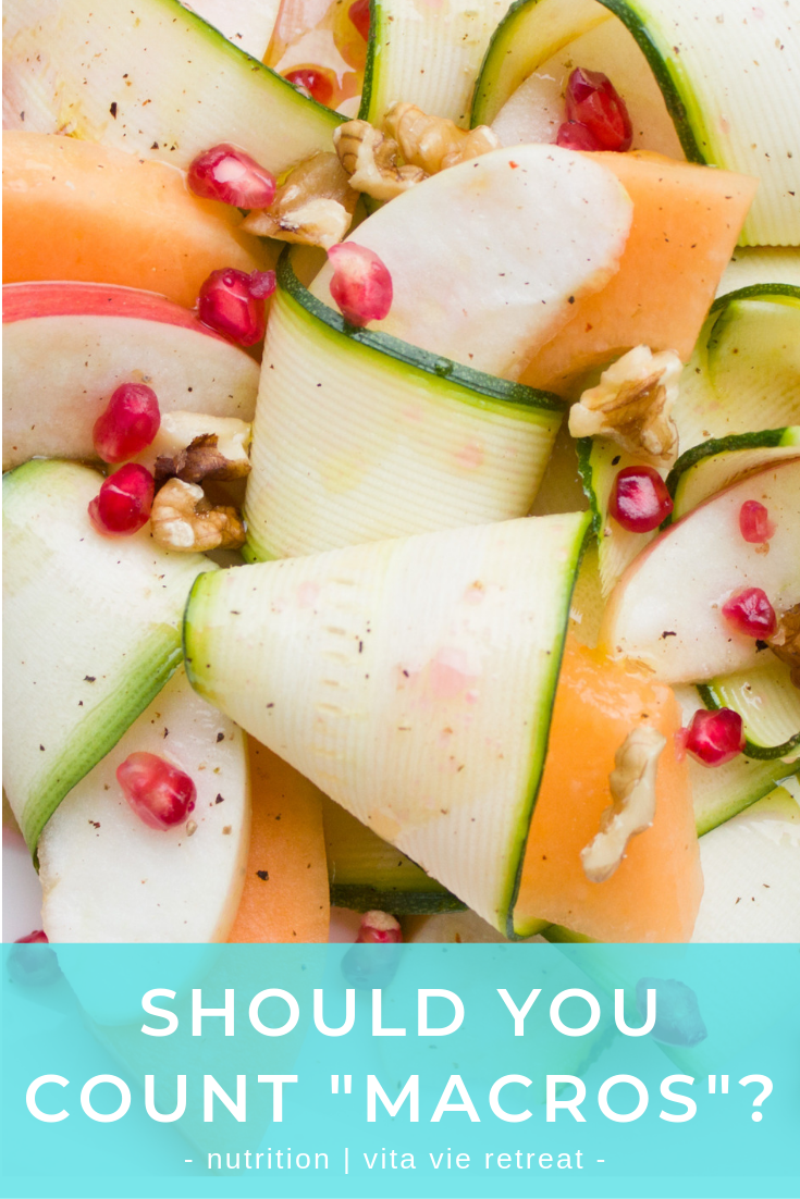 Picture of macronutrients like whole fresh fruit, vegetables and fats.