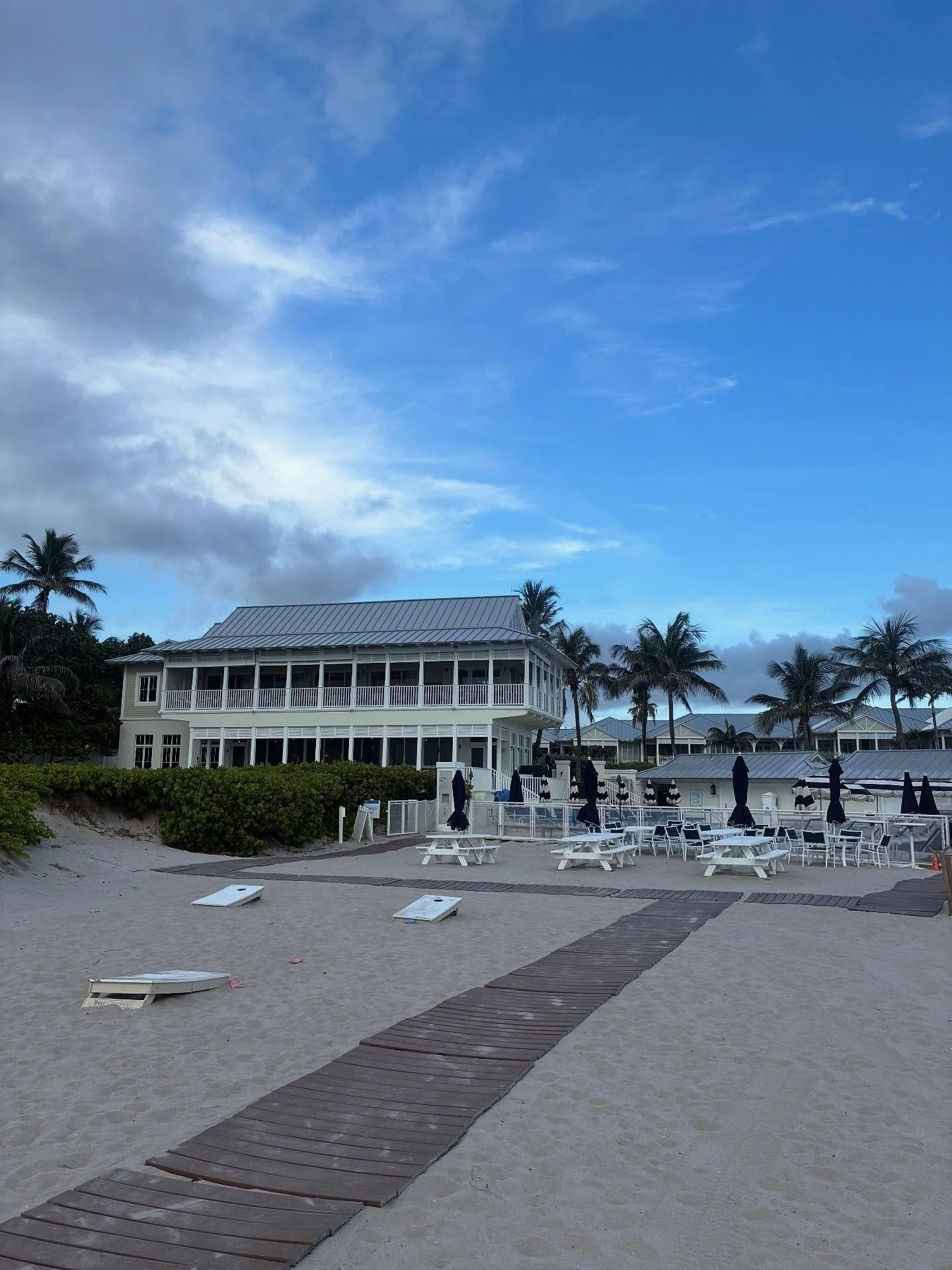 Peaceful, easy afternoons at the beach club ☀️ The perfect way to end a day of fitness &amp; wellness.