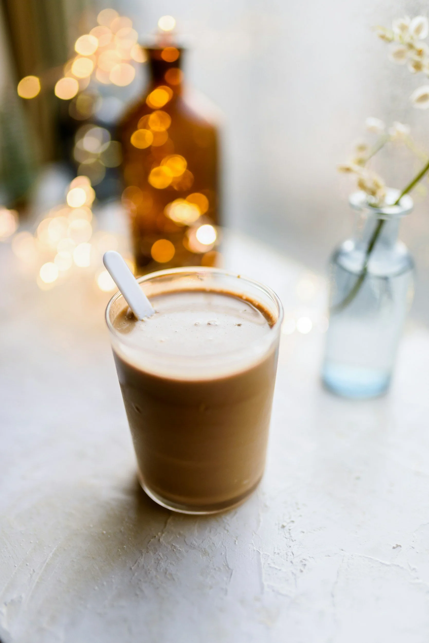 15 Chocolate Protein Shake Recipes (30g of Protein in Each)