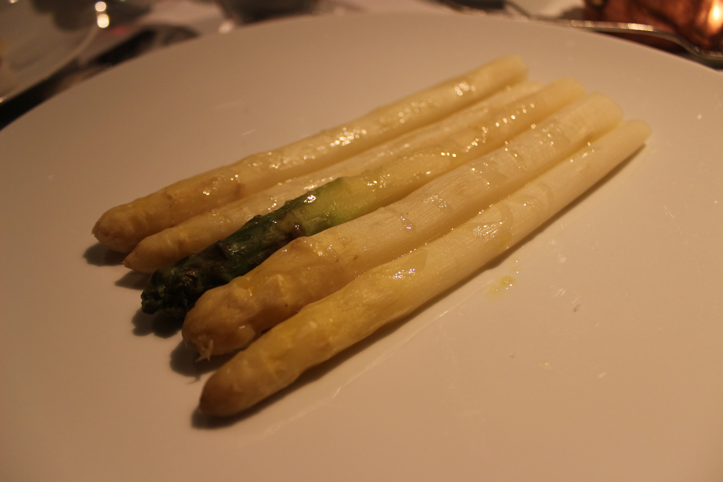 French White Asparagus with Herb Vinaigrette Sauce