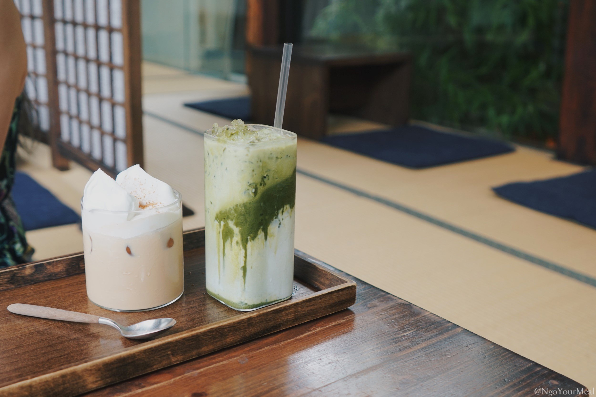 Iced Matcha with Milk and Iced Black Tea with Cream at Cheongsudang