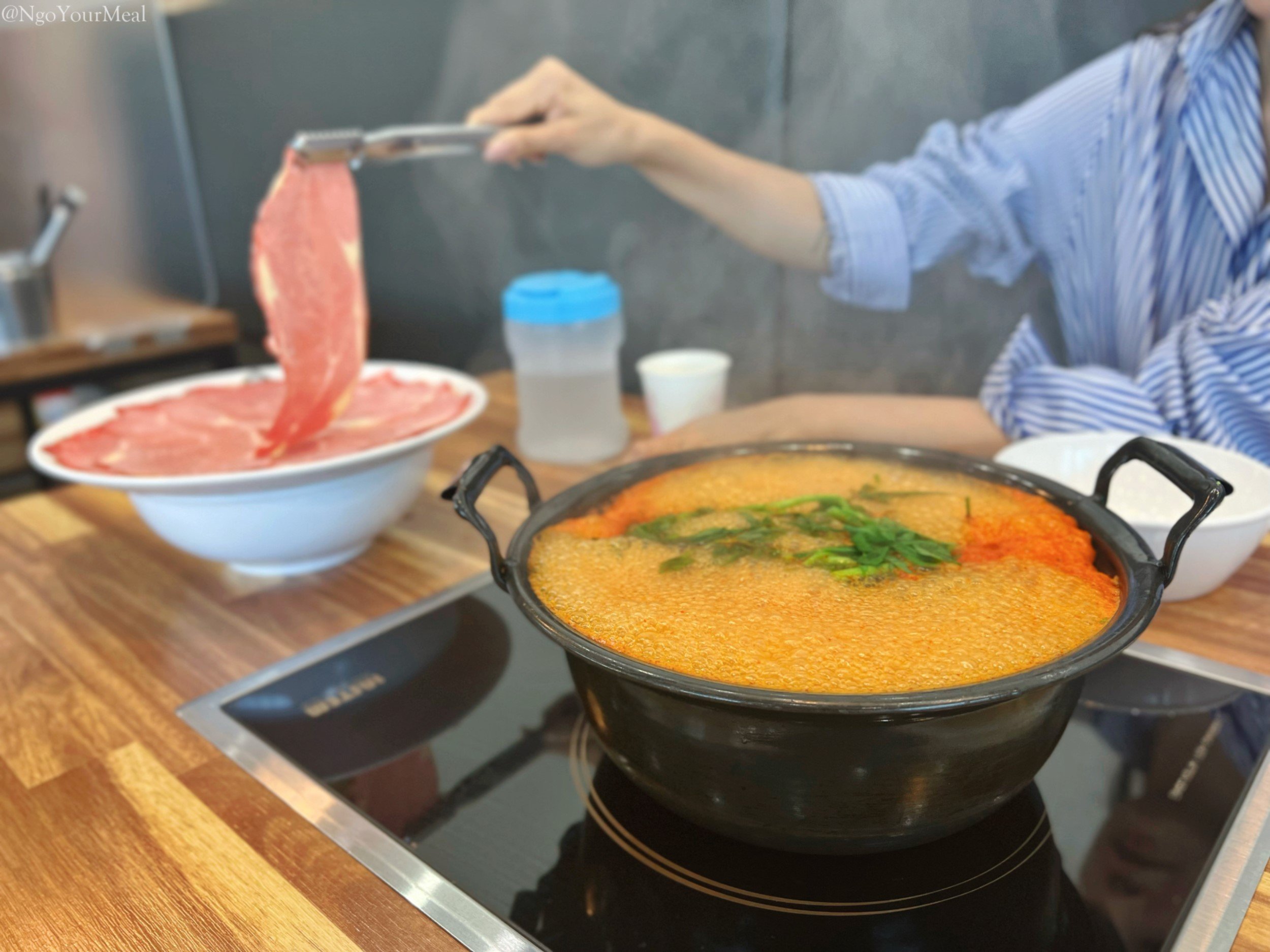 Deungchon Shabu Kalguksu 