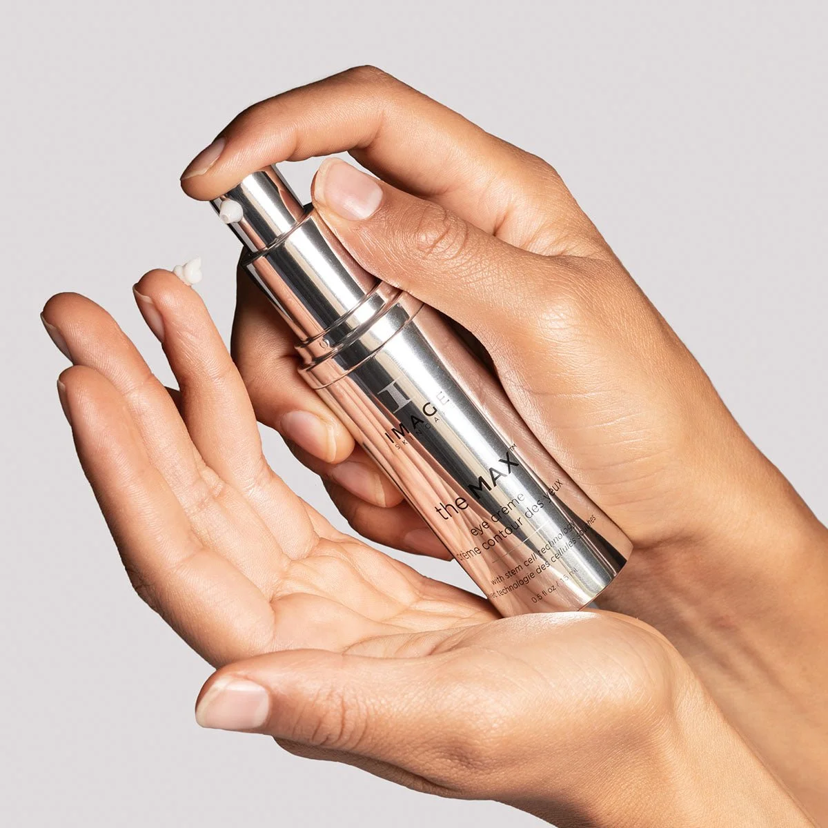 THE-MAX-EYE-CREME-PDP-R04_1200x.jpg