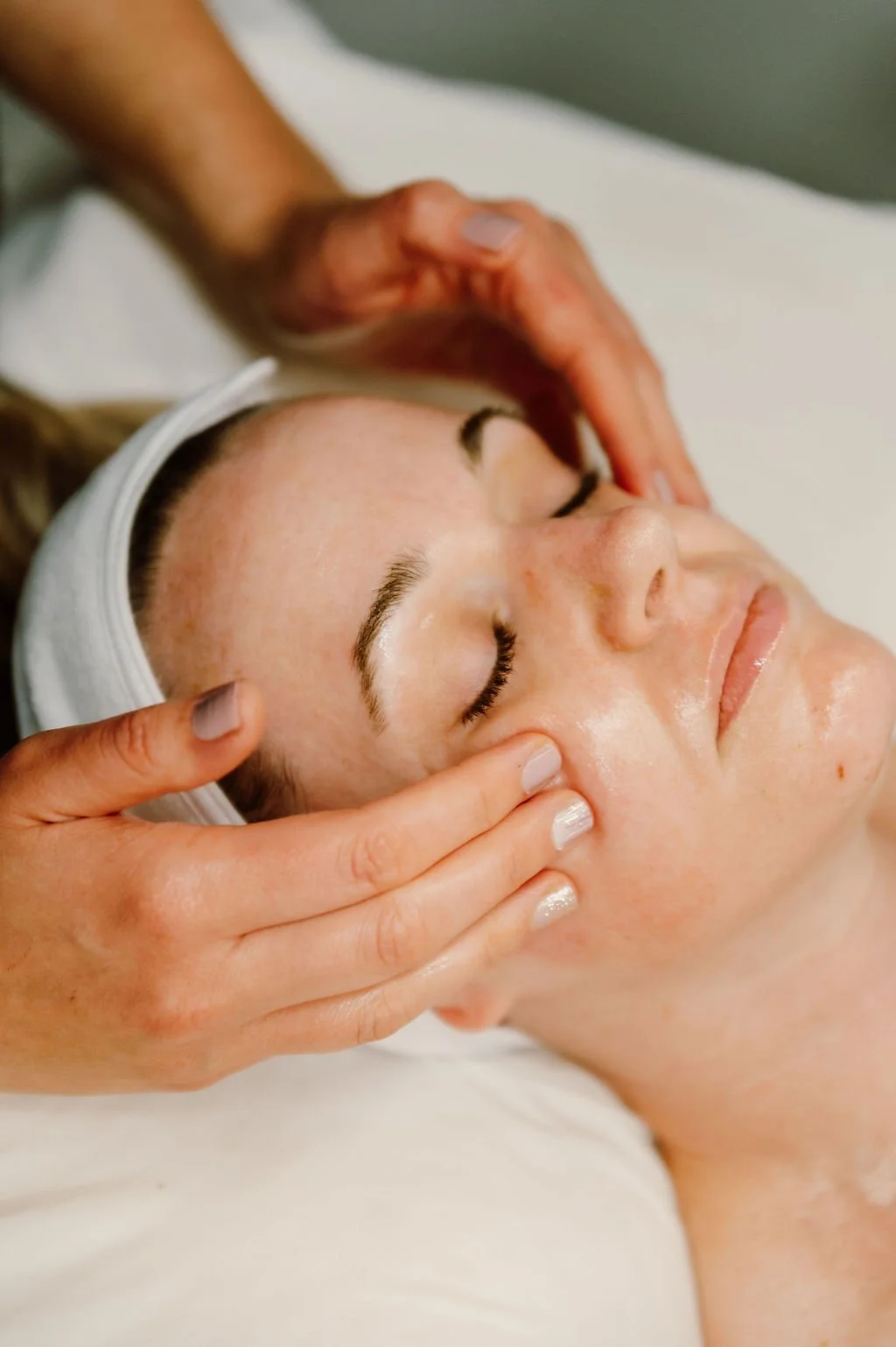 Winter Ready Skincare: Your Complete Guide to Healthy, Glowing Skin All Season Long