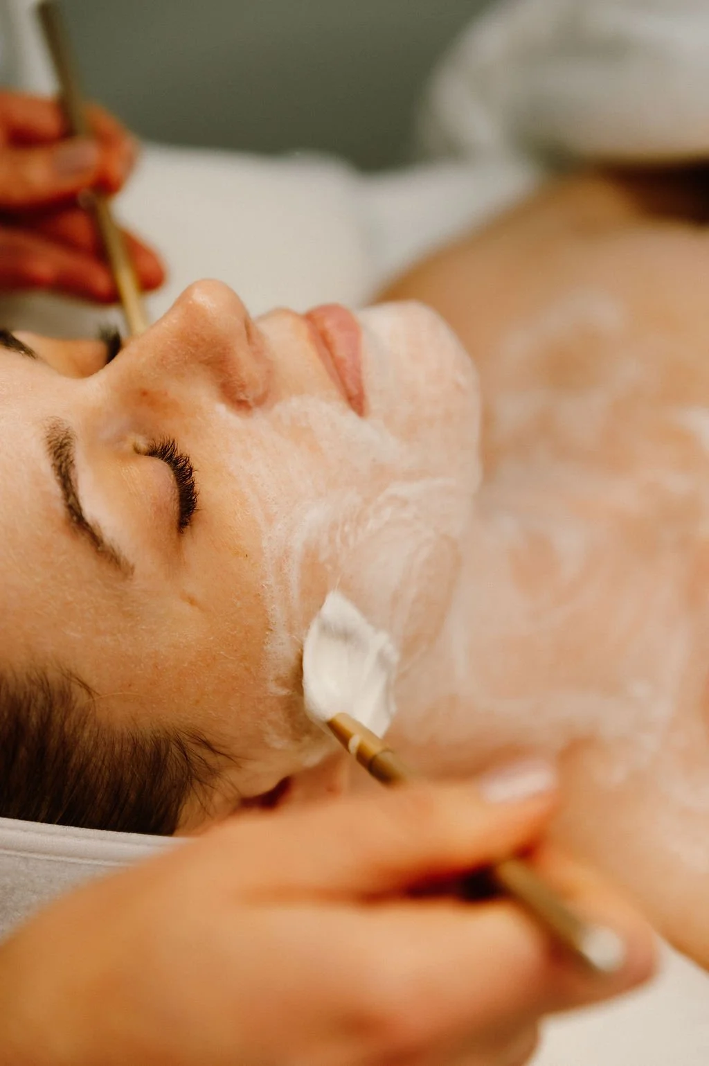 Dry Skin vs. Compromised Skin: How to Tell the Difference &amp; How to Heal Your Skin Long-Term