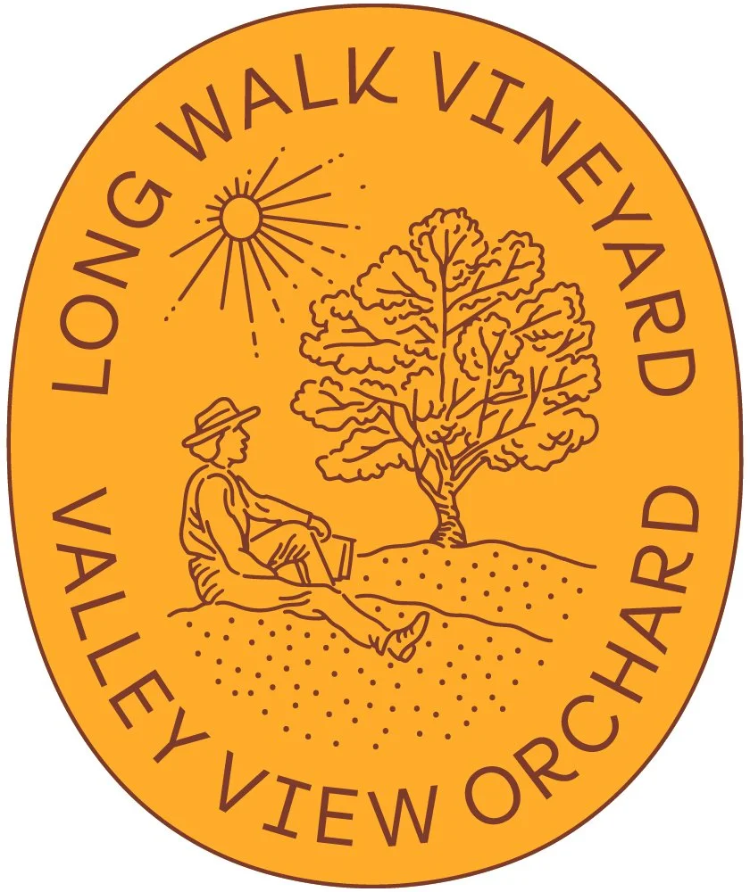 Long Walk Vineyard - Valley View Orchard logo.jpg