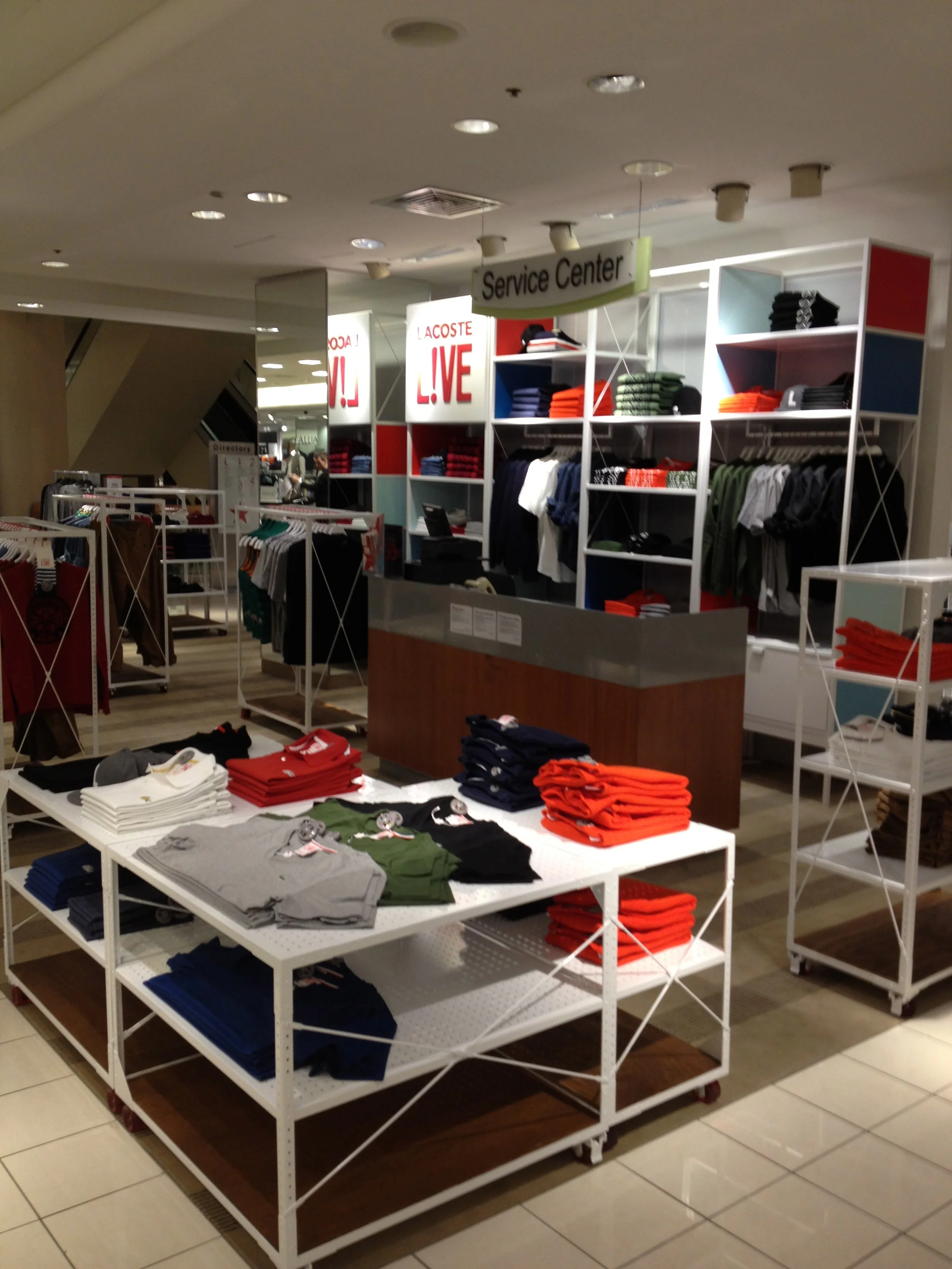 Lacoste LIVE! - Shop-in-Shop Washington D.C.