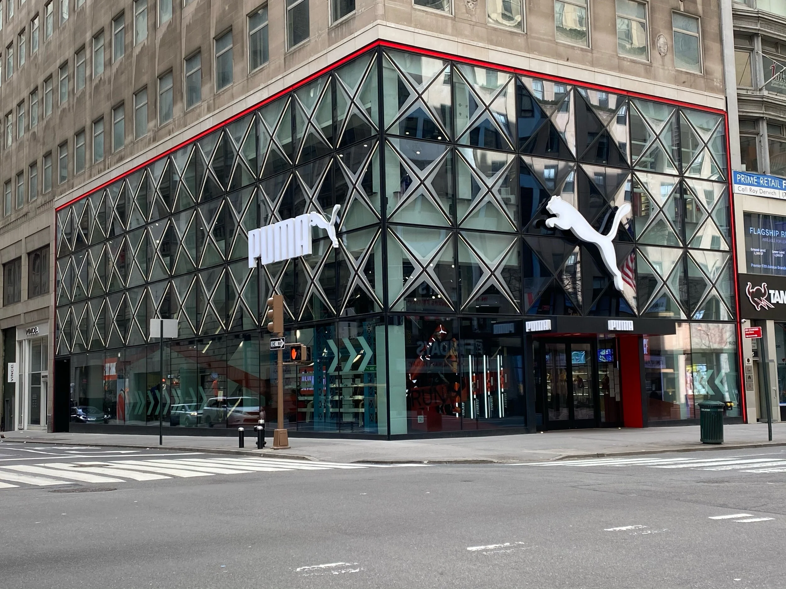 1. NITRO LAUNCH CORNER SHOT.jpg