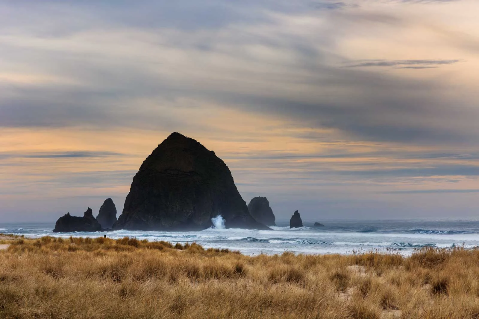 webhaystack-rock-with-wave-287A6327-colorized.jpg