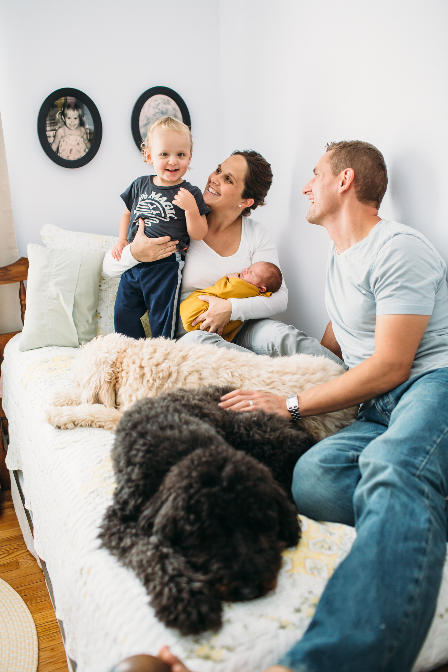 at home newborn photos, lifestyle photographer, st louis family photographer