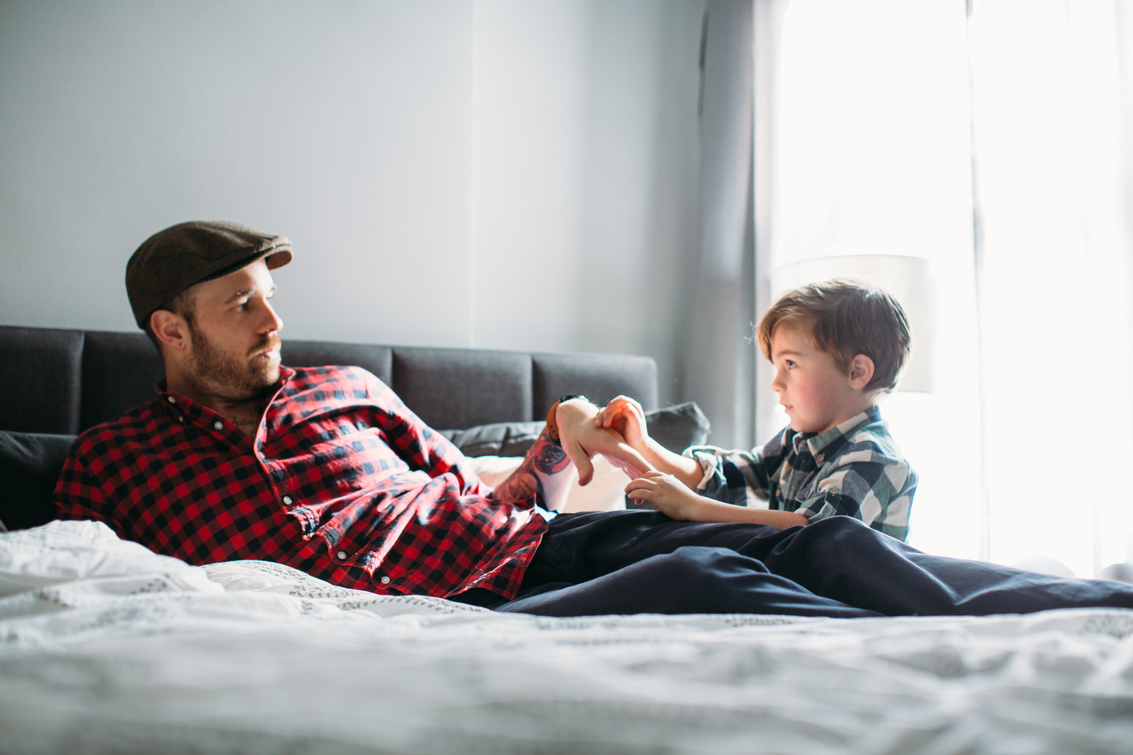 at home, cool dad, St Louis Photographer