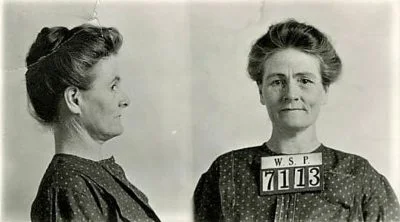 LHMugshot-400x222.jpg