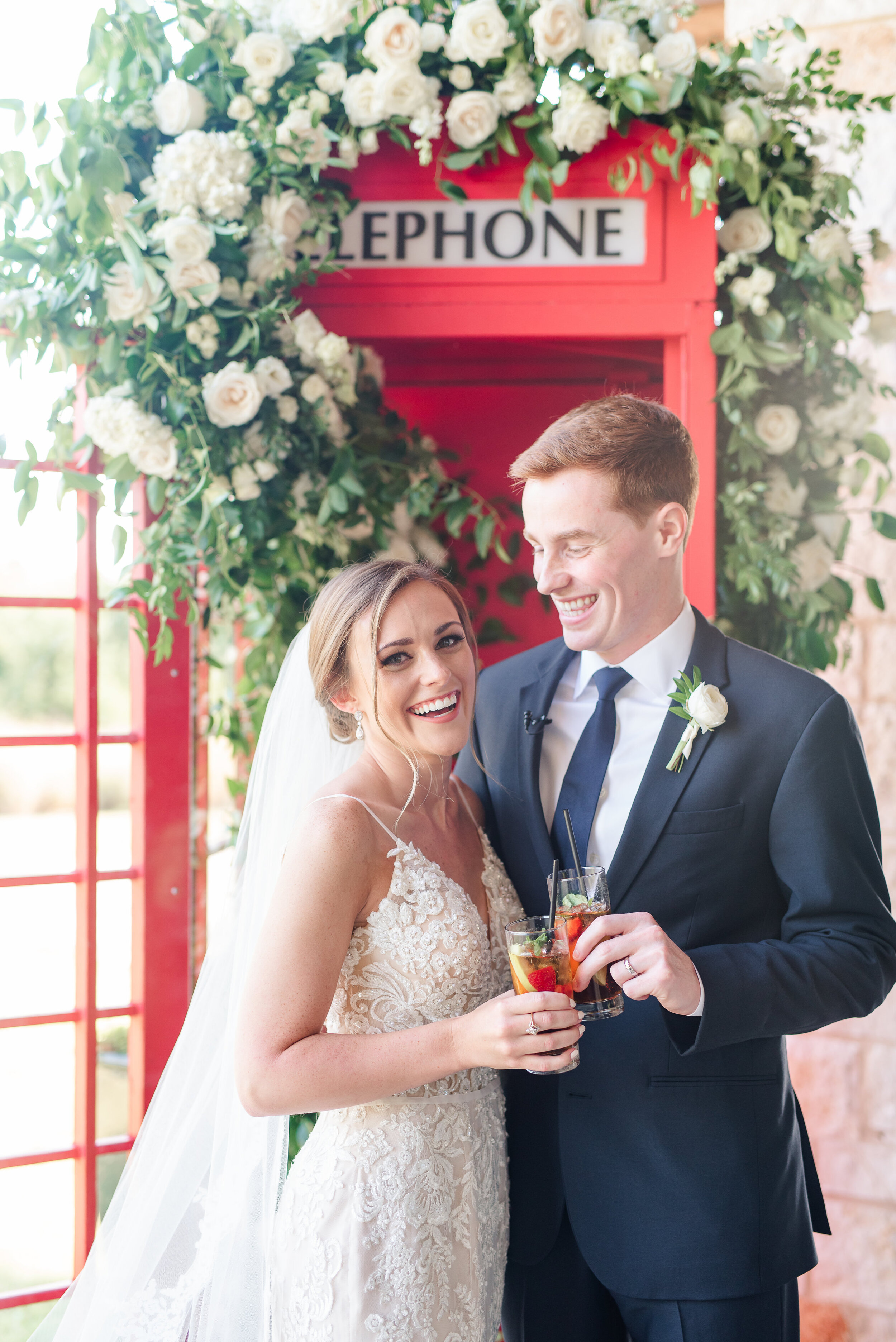 wedding london phonebooth - pink champagne paper