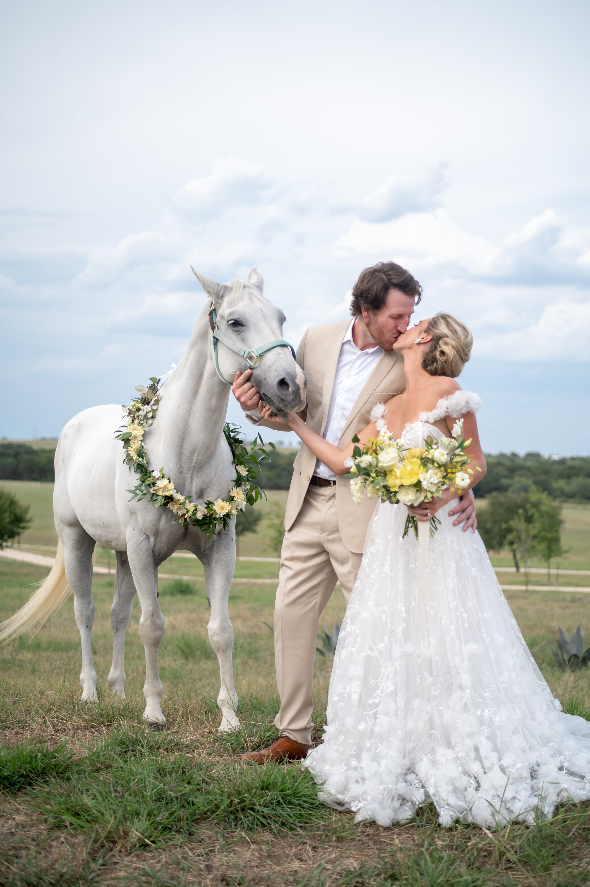 Pink-Champagne-Designs-romantic-and-country-wedding