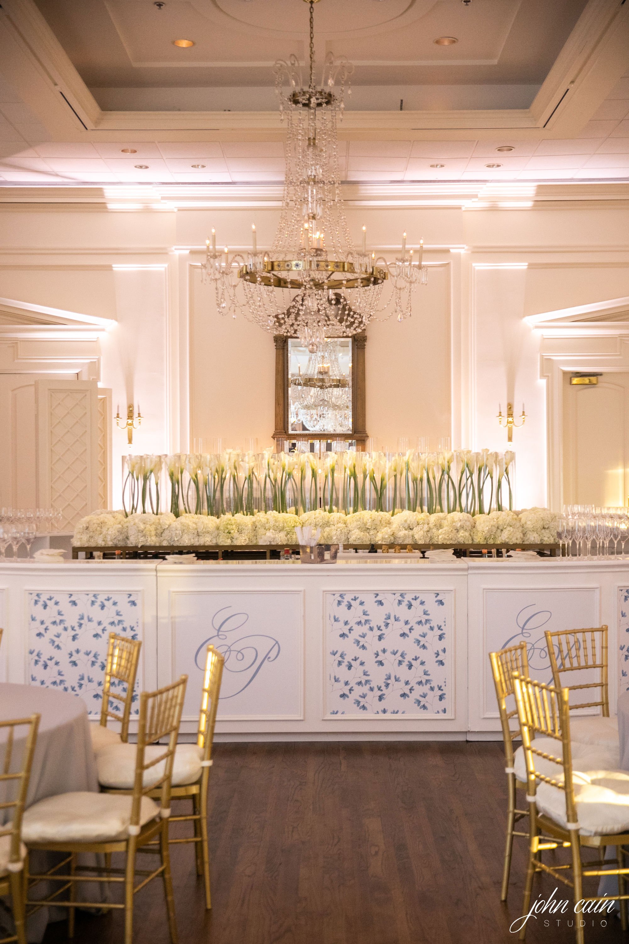Pink-Champagne-Designs-Luxury-Reception-Bar-Inspiration