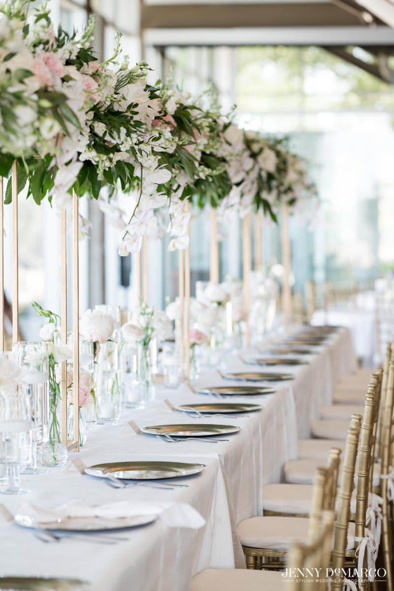 Pink-Champagne-Designs-Modern-floral-Design-Austin-Brides