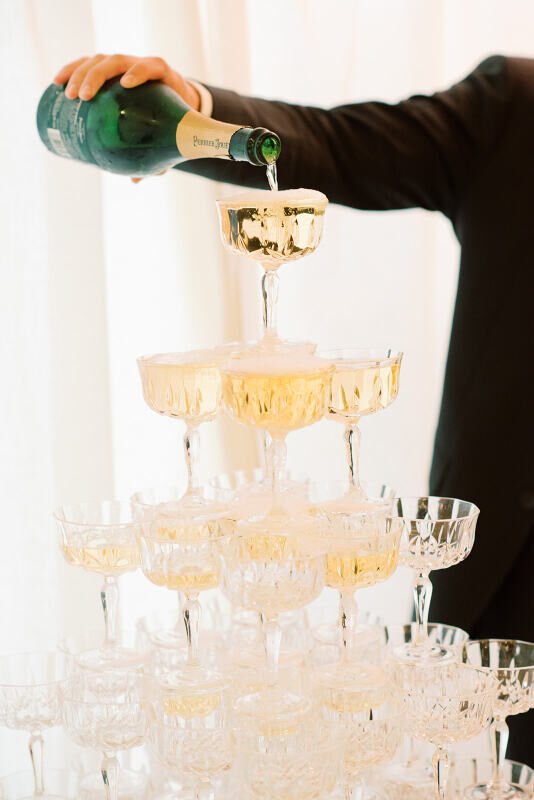 Pink-Champagne-Designs-Modern-and-chic-wedding-champagne-tower