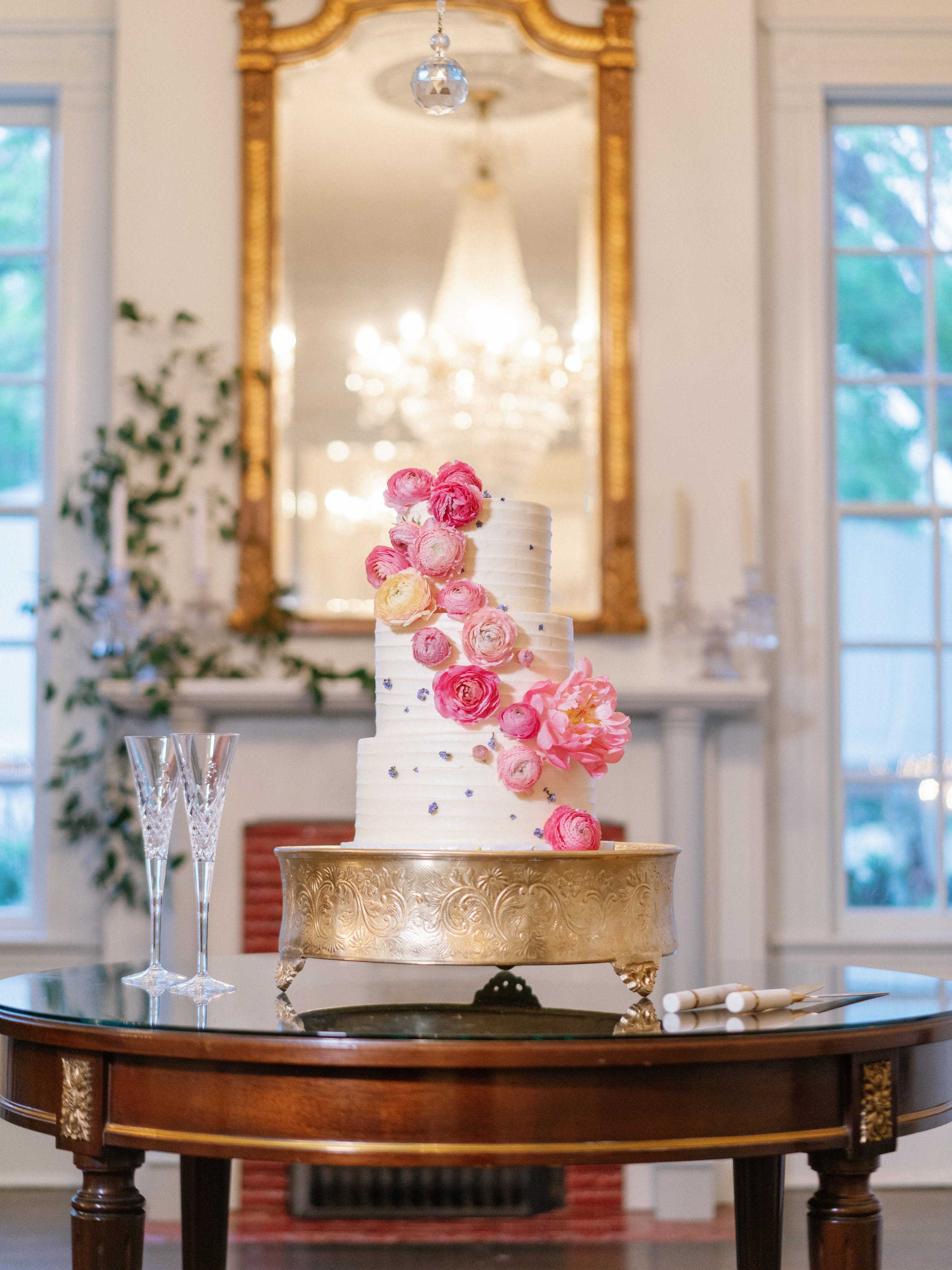 Pink-Champagne-Designs-wedding-cake-inspiration-at-woodbine-mansion-for-Texas-bride