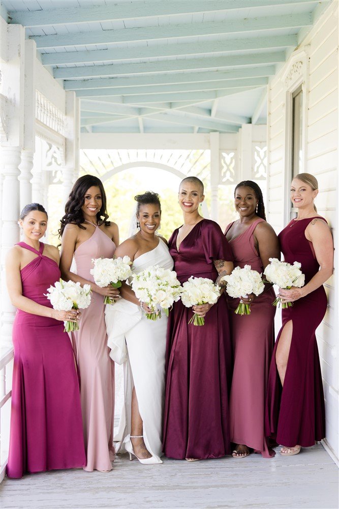 Pink-Champagne-Designs-Modern-bridesmaids-inspiration