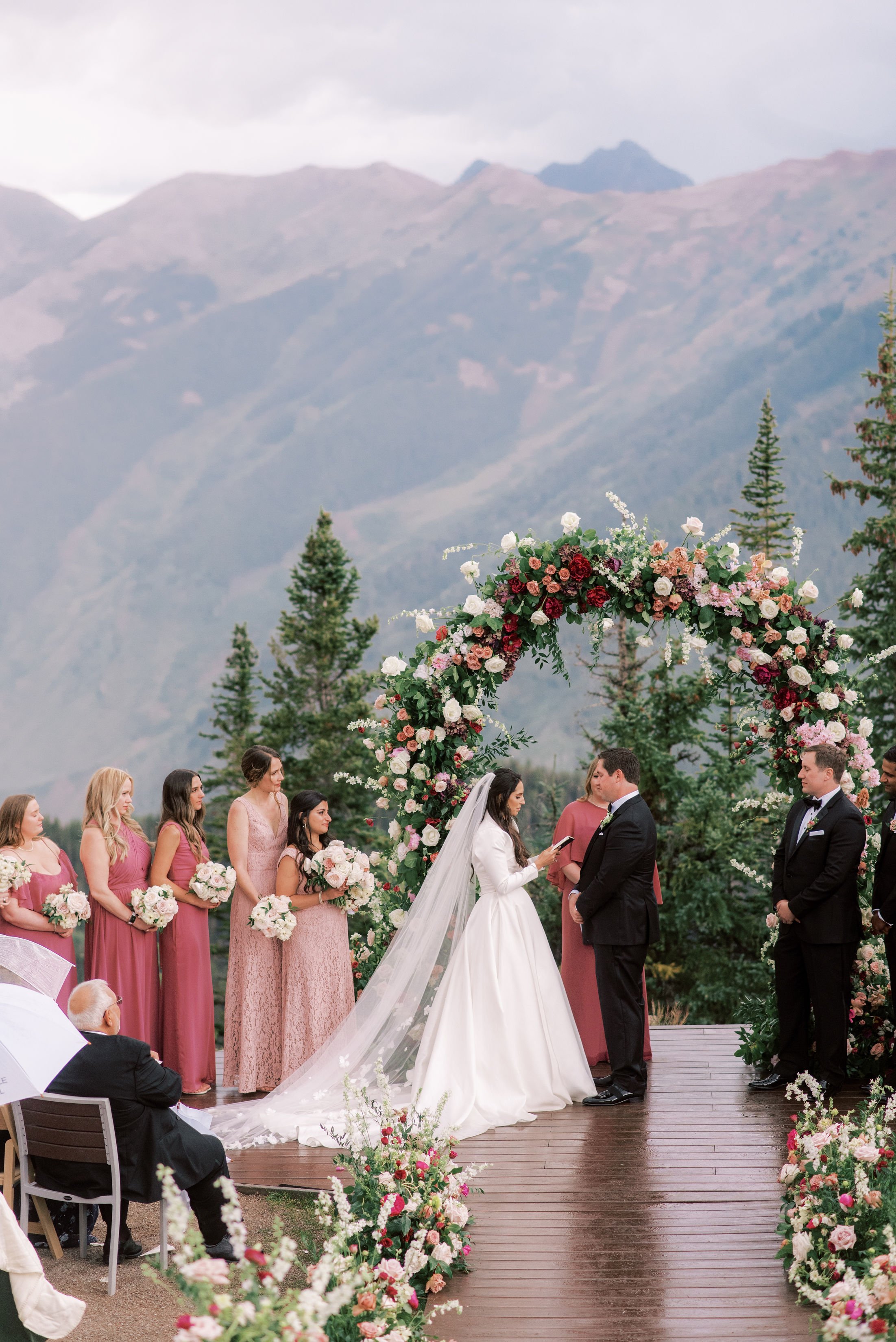 Pink-Champagne-Designs-Romantic-Rainy-mountain-wedding-inspiration