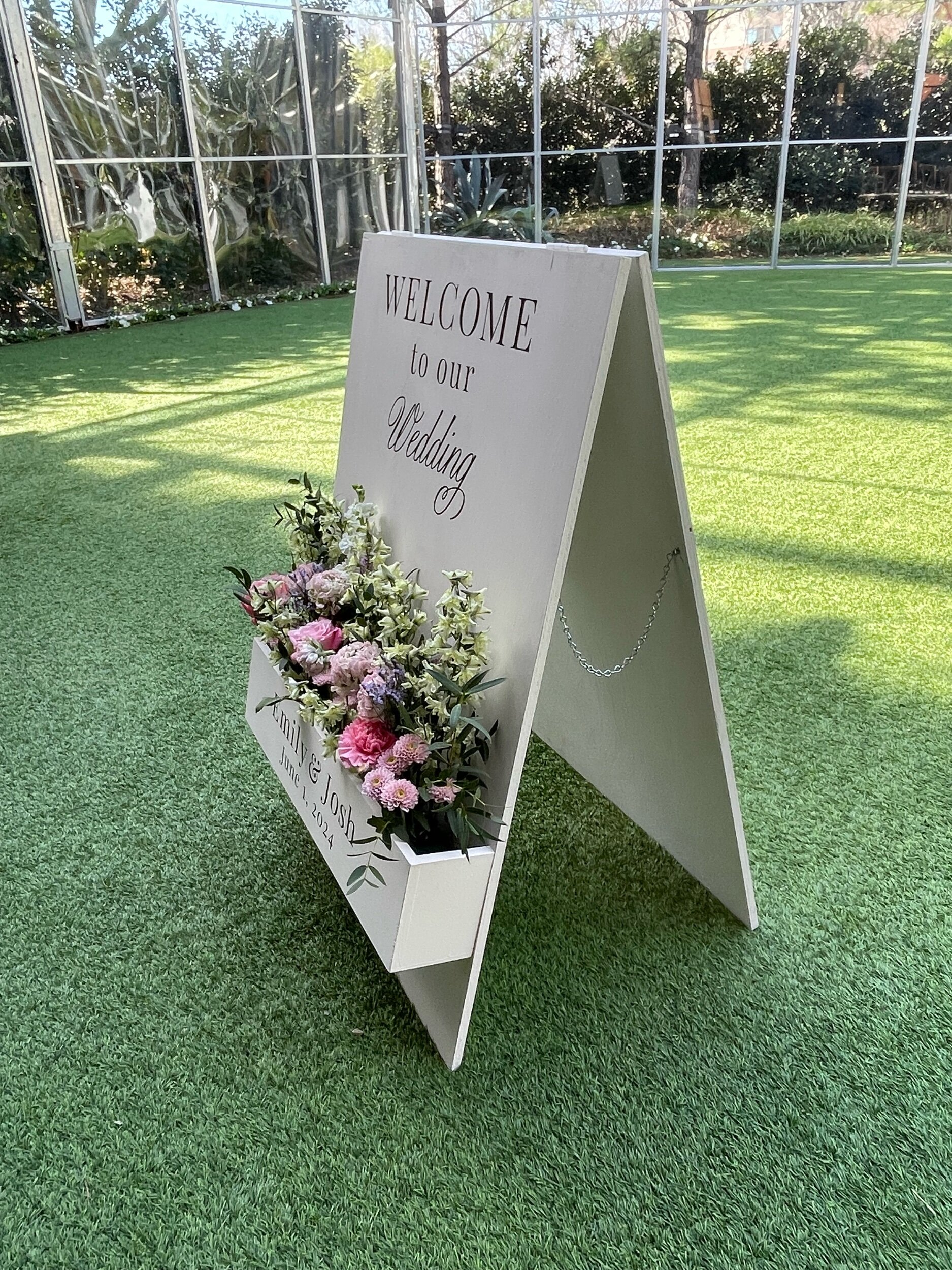 F3C7D89C-C4AA-4944-AF9D-6A628A7078A6