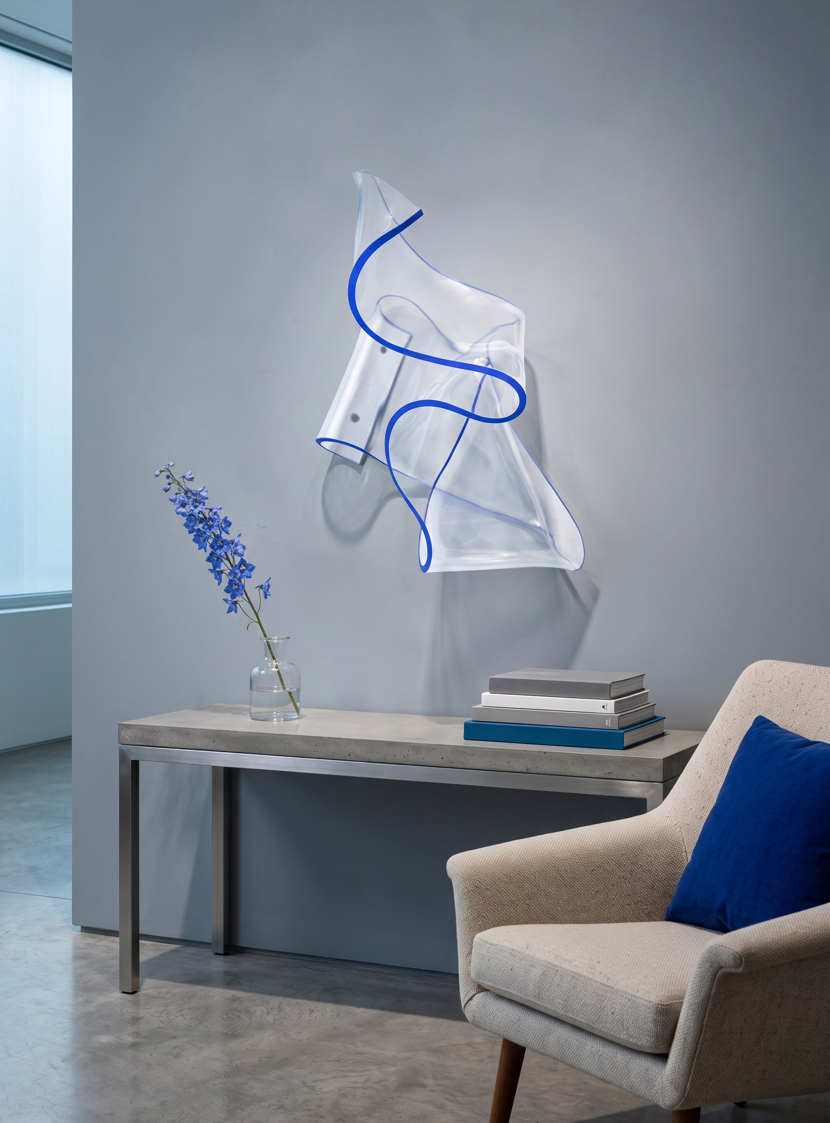 Clear blue squiggle.png