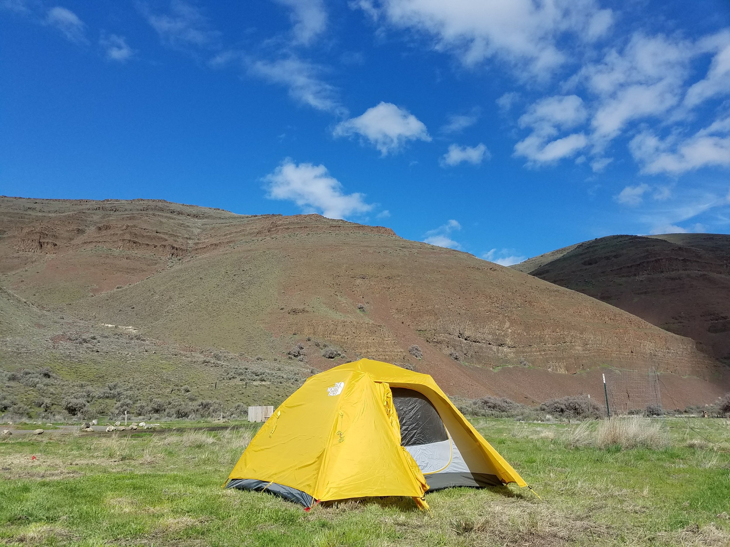 oregon-cottonwood-canyon-state-park_f31ad549cd73838f56354a162174d127.jpg