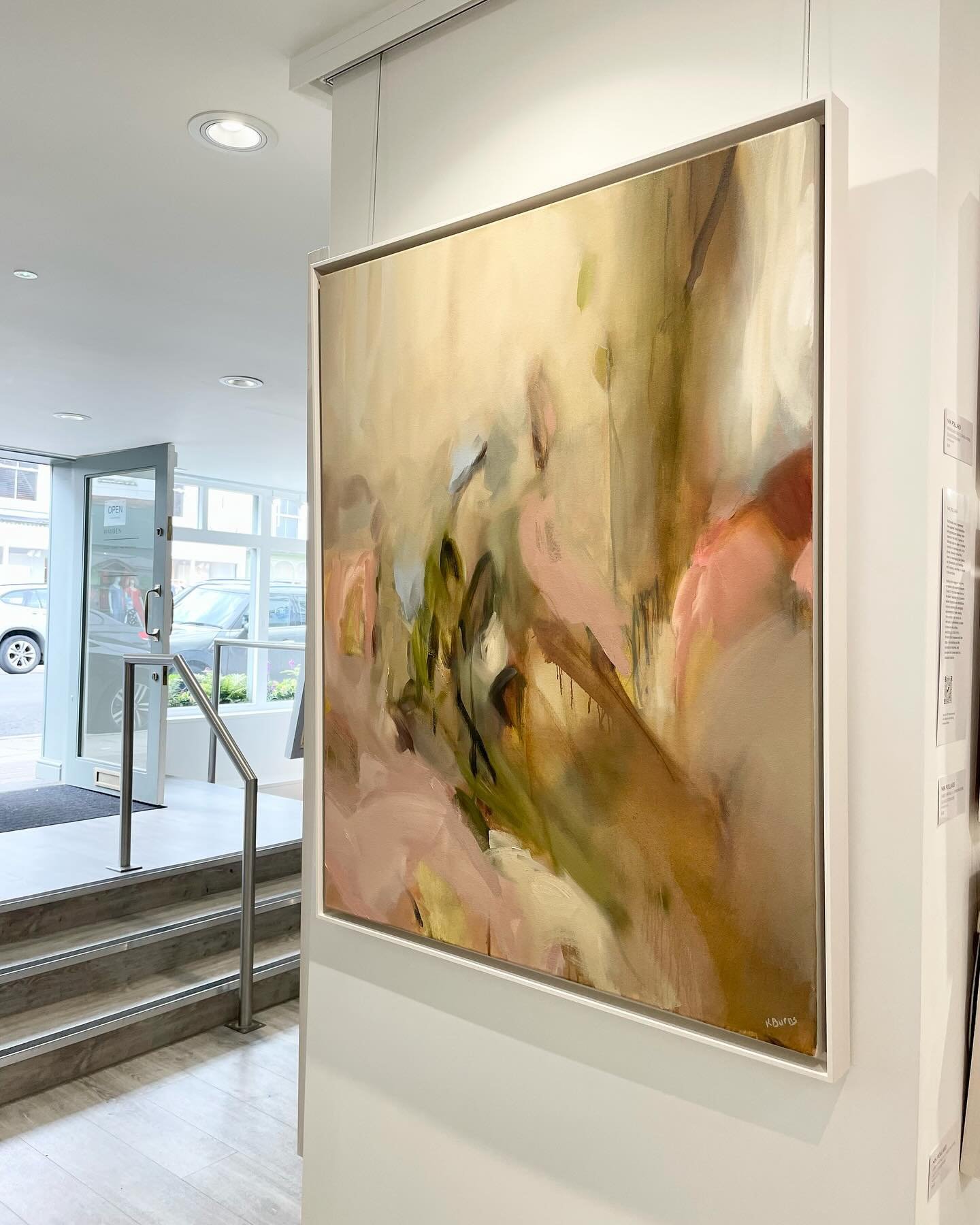 Thank you @haydengallery for a beautiful opening reception last weekend 🤍 🥂

&lsquo;Butterflies&rsquo;, 80x100cm, oil on canvas
One of a collection on display in Marlow