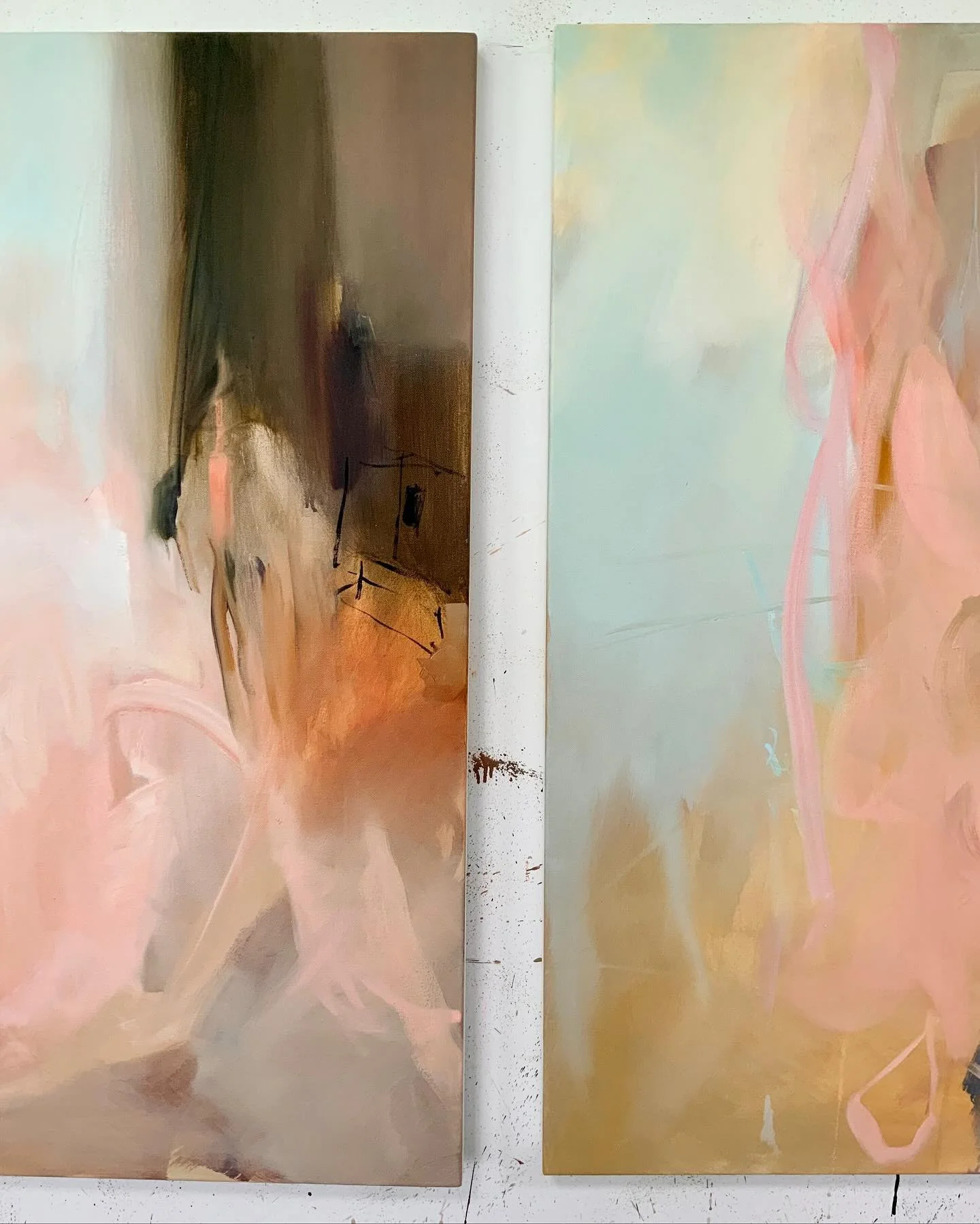 I&rsquo;m delighted to say &lsquo;Higgledy Piggledy&rsquo; (100x100cm, oil on canvas) will be part of the upcoming Mixed Winter Exhibition @cca_gallery 
🤍

All works are also available to purchase online, via the gallery website.